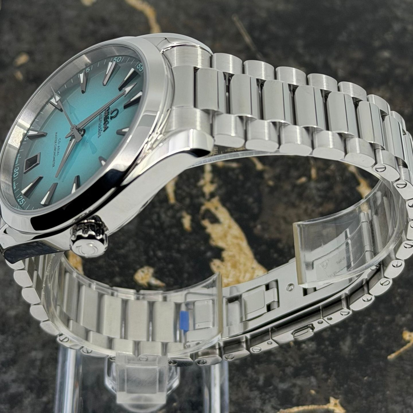 Omega Seamaster Planet Ocean Chronograph 215.30.46.51.01.001 (2026) - Zwart wijzerplaat 46mm Staal (6/8)