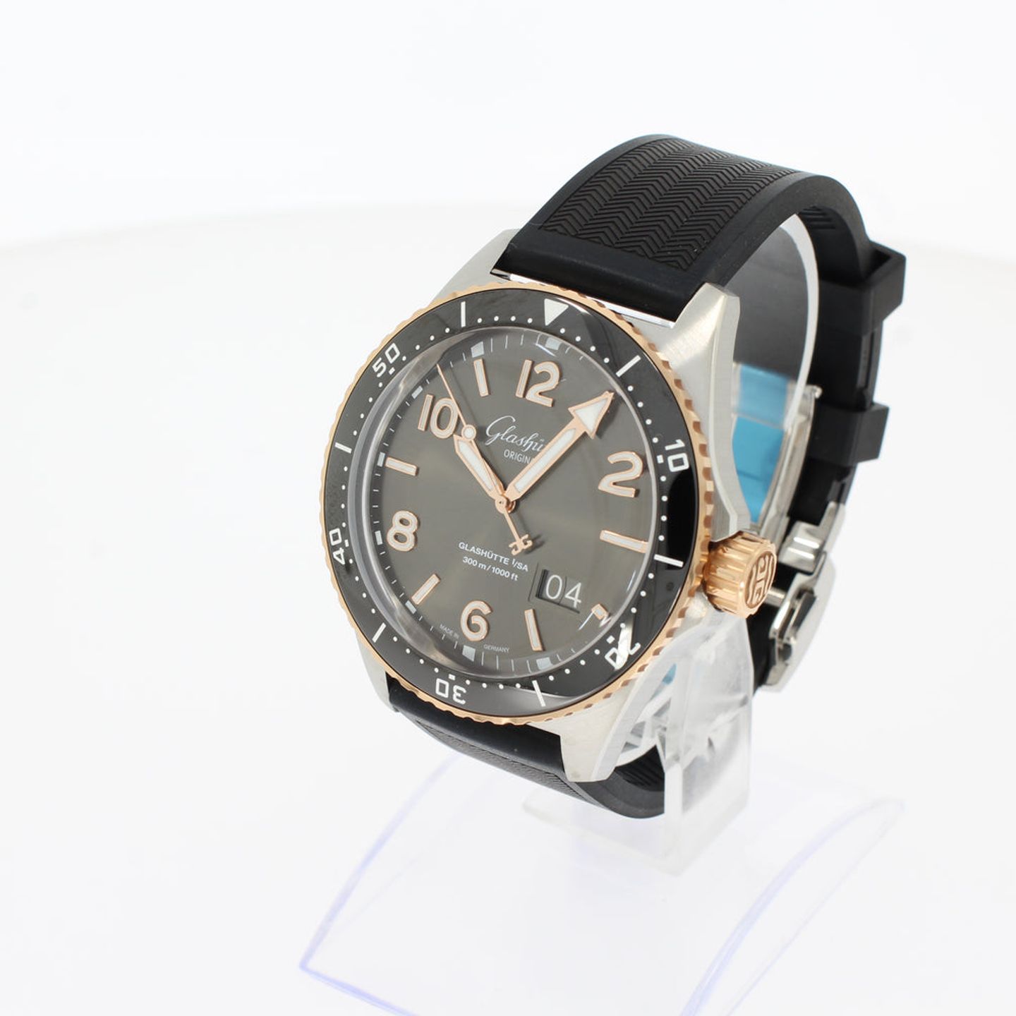 Glashütte Original SeaQ Panorama Date 1-36-13-04-91-33 - (2/4)