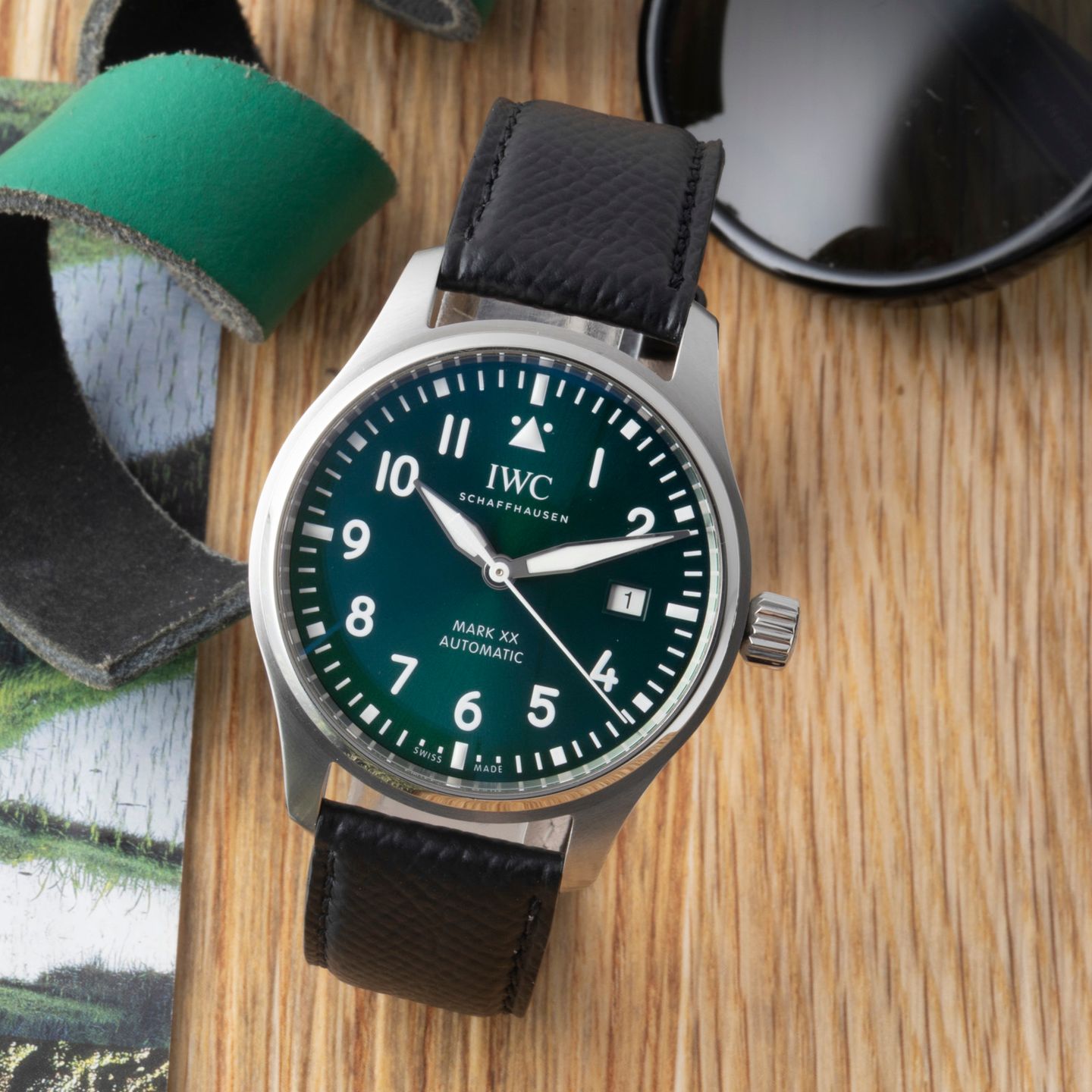 IWC Pilot Mark IW328205 (Onbekend (willekeurig serienummer)) - Groen wijzerplaat 40mm Staal (1/8)