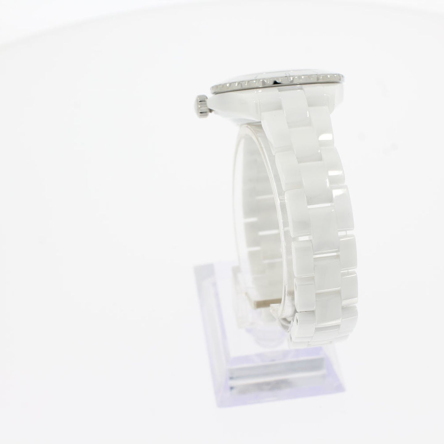 Chanel J12 H5698 (2024) - White dial 33 mm Ceramic case (2/4)