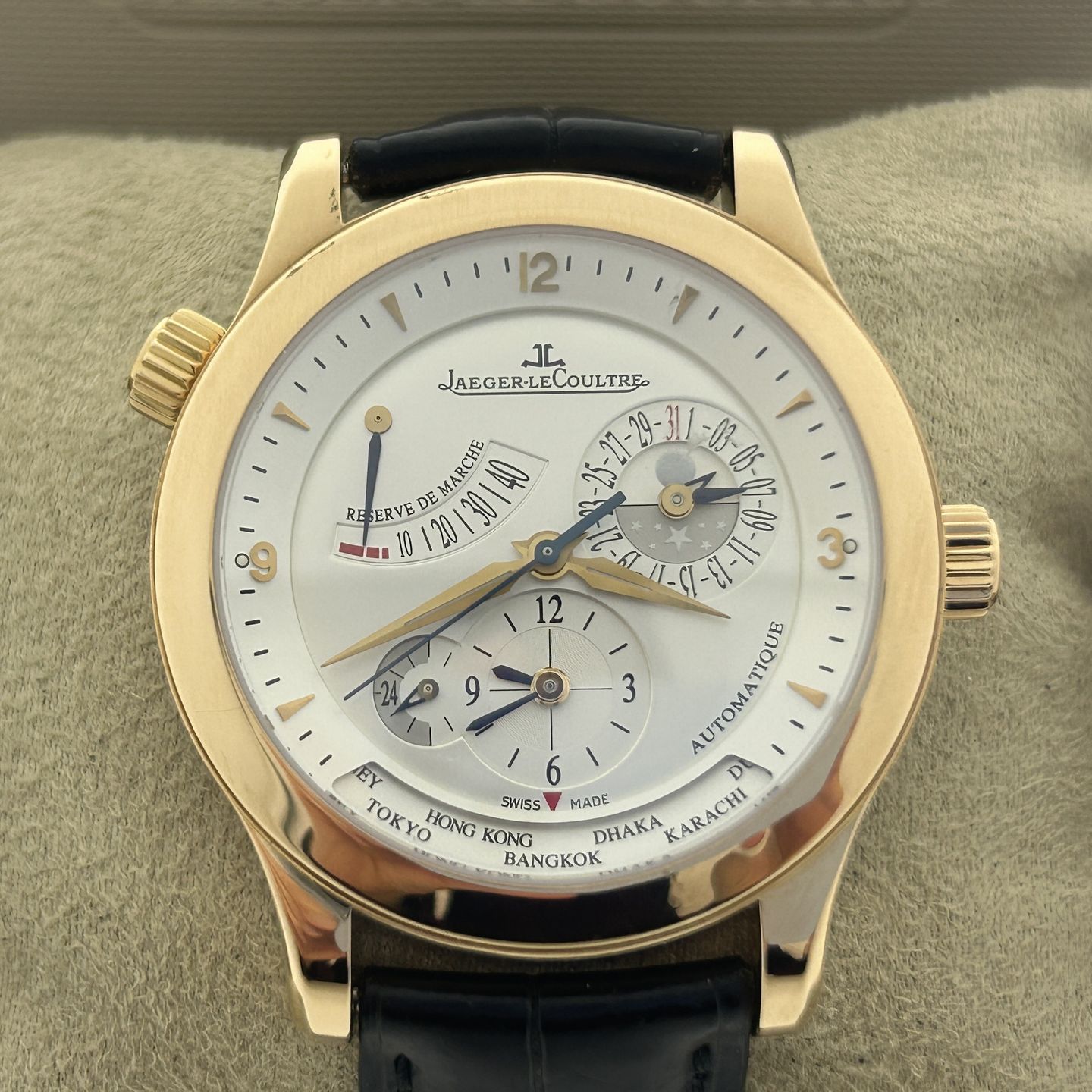 Jaeger-LeCoultre Master Geographic Q1502420 (Unknown (random serial)) - Silver dial 41 mm Rose Gold case (1/8)
