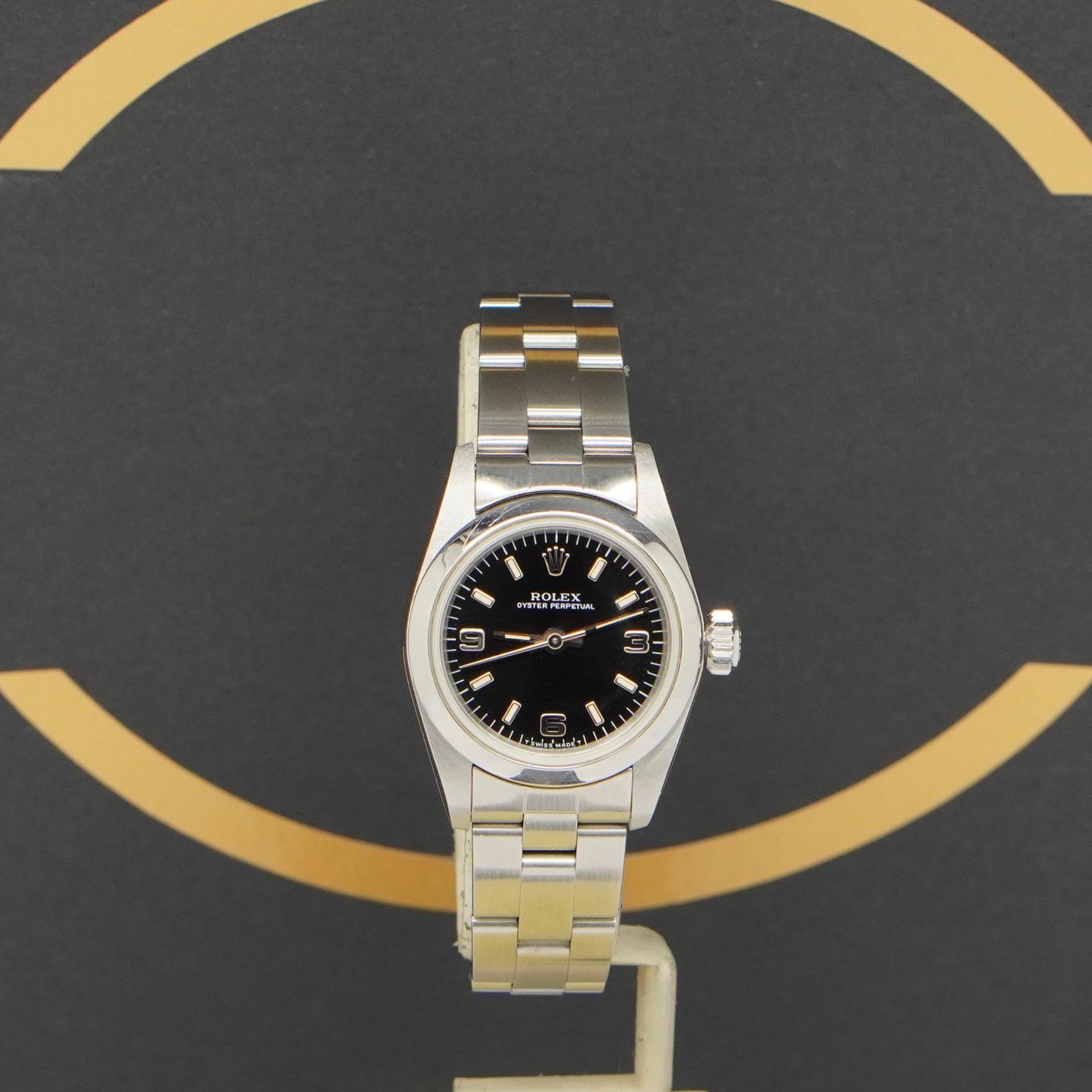 Rolex Oyster Perpetual 67180 (1996) - Black dial 26 mm Steel case (1/7)