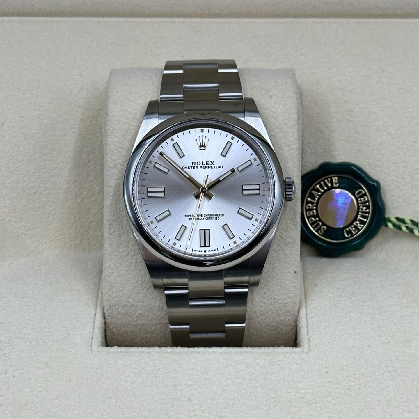 Rolex Oyster Perpetual 41 124300 (2024) - Zilver wijzerplaat 41mm Staal (4/8)