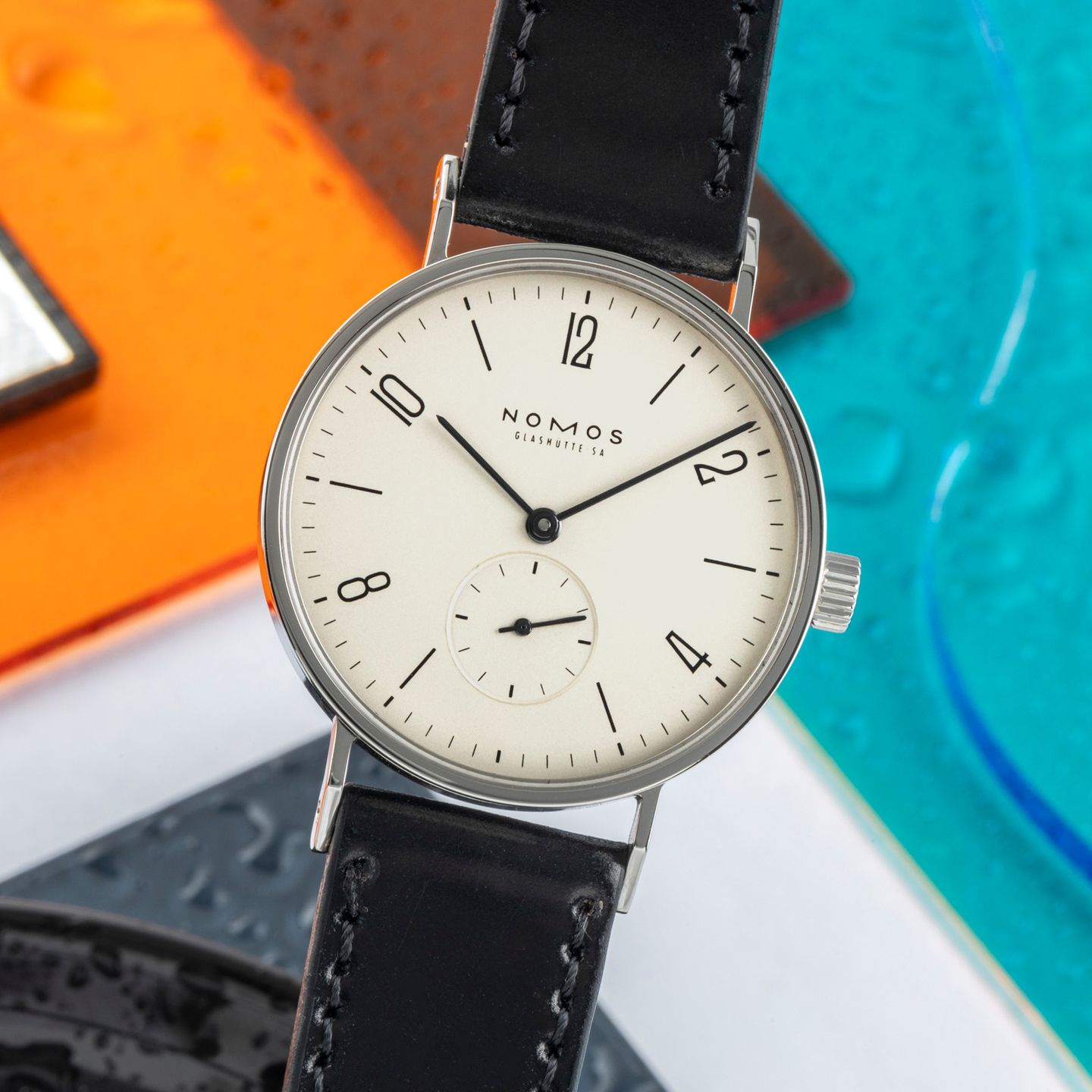 NOMOS Tangente 101 - (3/8)