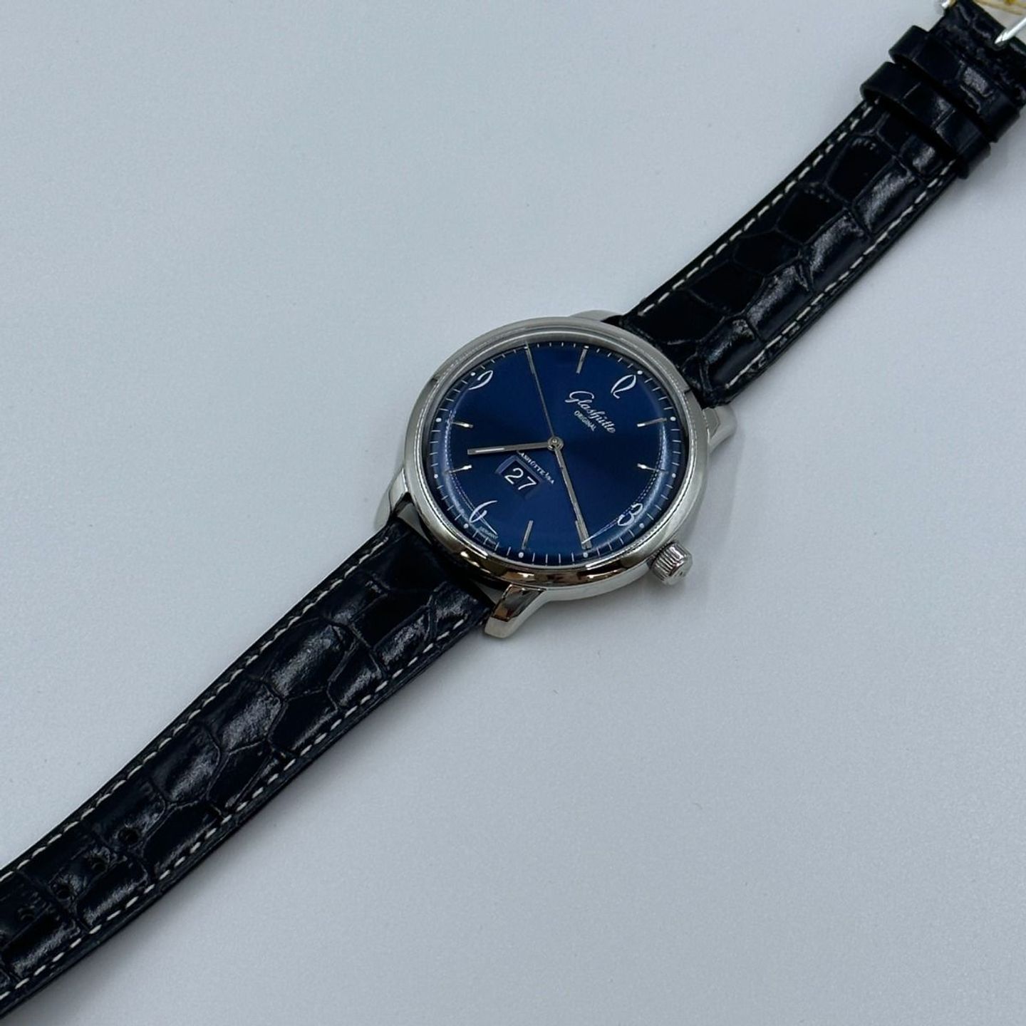 Glashütte Original Sixties Panorama Date 2-39-47-06-02-04 (2024) - Blue dial 42 mm Steel case (2/8)