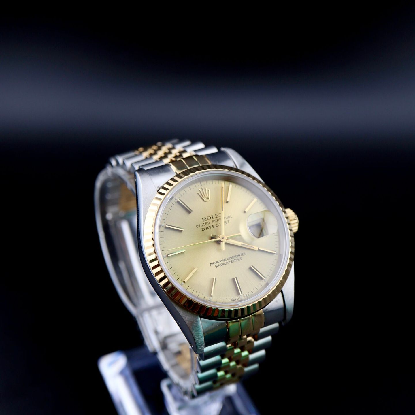 Rolex Datejust 36 16233 (Onbekend (willekeurig serienummer)) - Champagne wijzerplaat 36mm Goud/Staal (4/4)