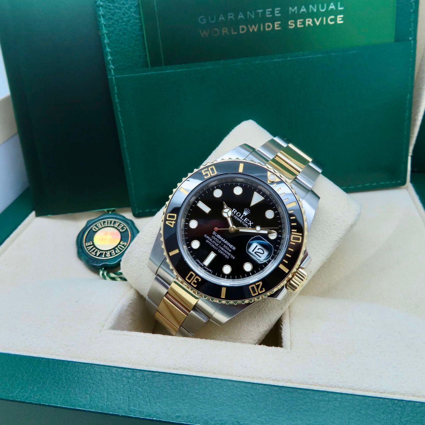 Rolex Submariner Date 116613LN (2019) - Zwart wijzerplaat 40mm Goud/Staal (2/8)