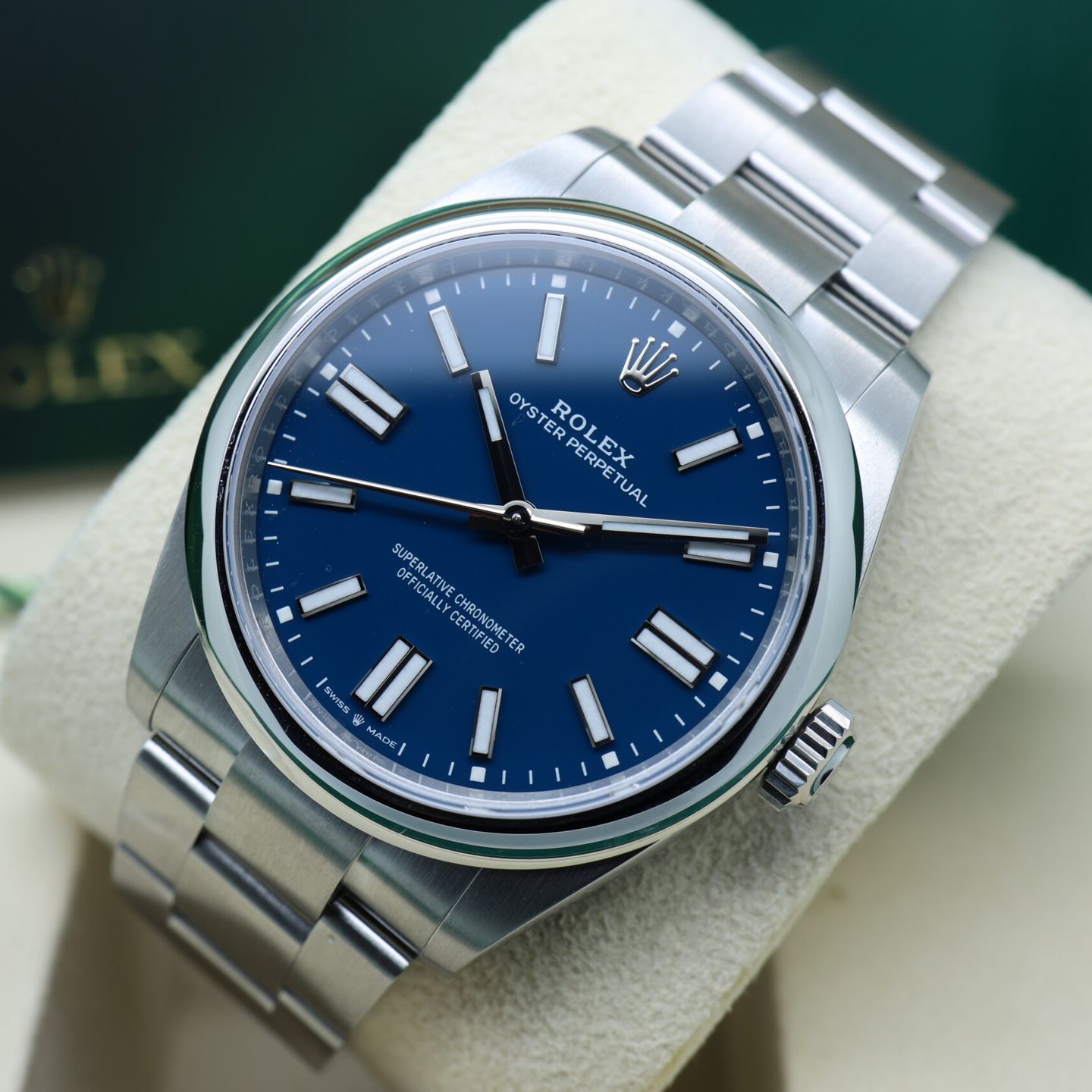 Rolex Oyster Perpetual 41 134300 (2025) - 41 mm Steel case (6/7)