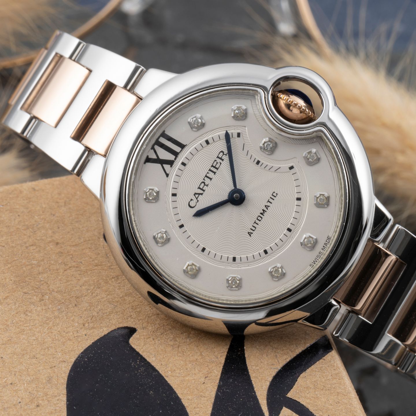 Cartier Ballon Bleu 33mm WE902044 (2015) - Silver dial 33 mm Gold/Steel case (2/8)