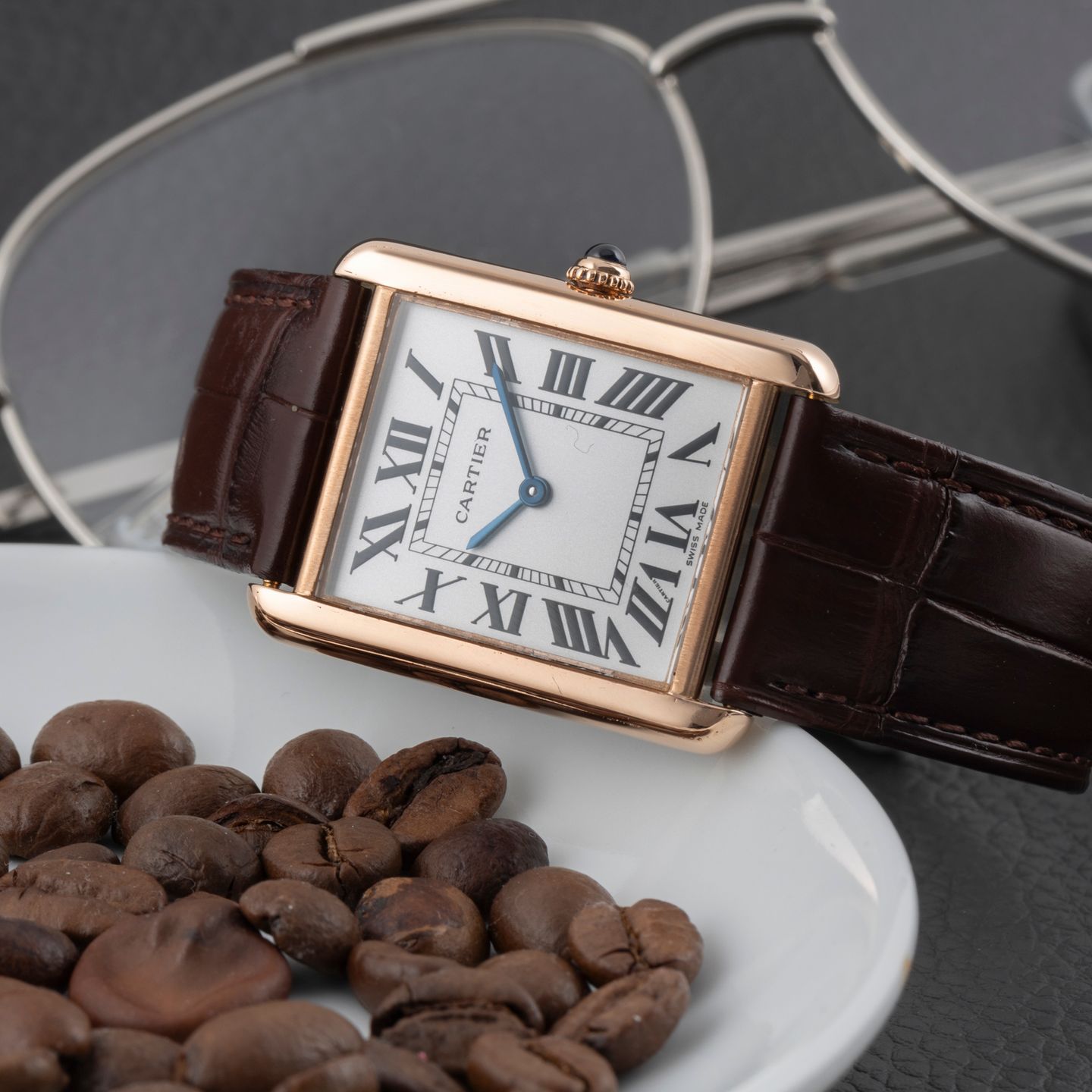 Cartier Tank Solo W5200025 (Onbekend (willekeurig serienummer)) - Zilver wijzerplaat 35mm Roségoud (2/8)