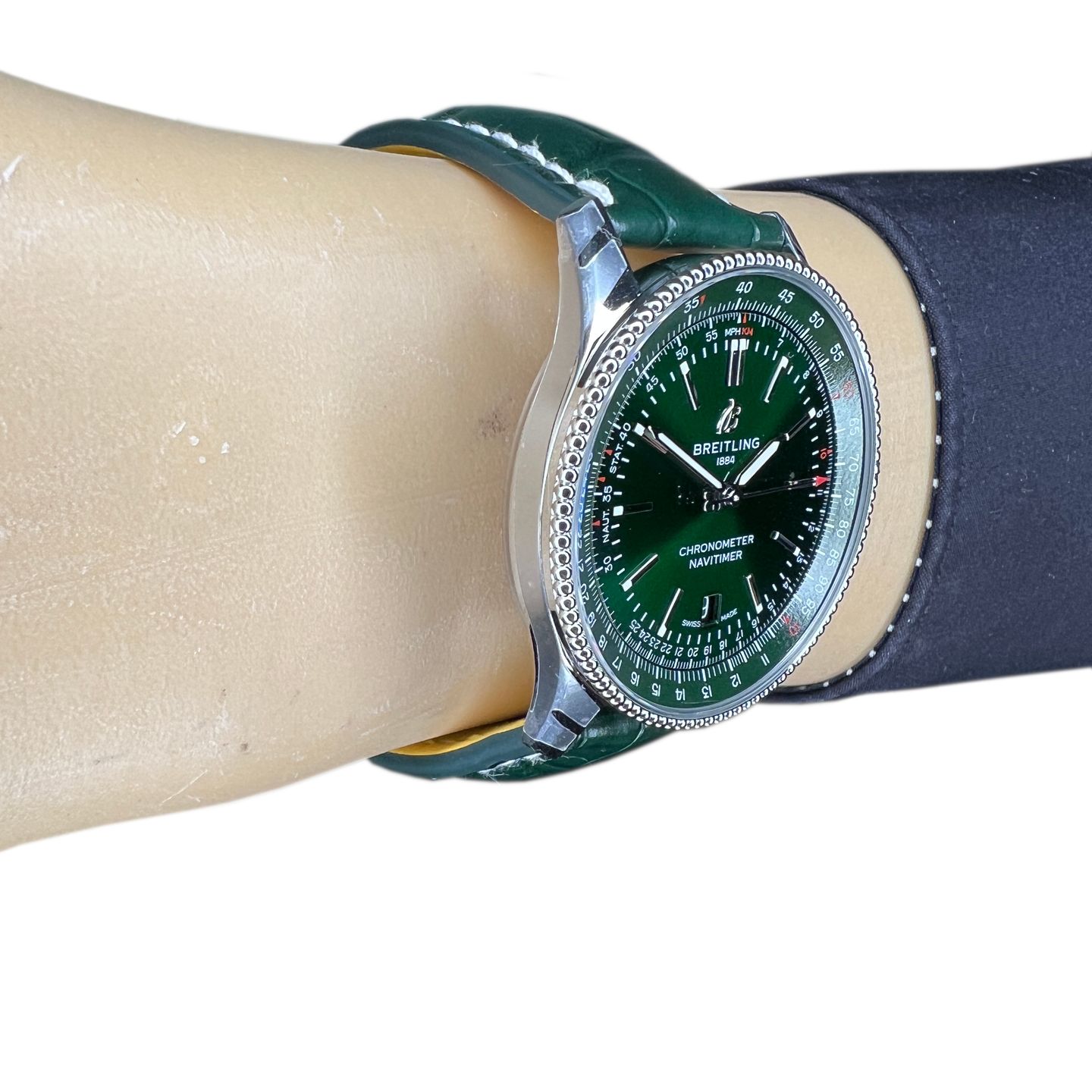 Breitling Navitimer A17326361L1P2 (2024) - Groen wijzerplaat 41mm Staal (6/8)