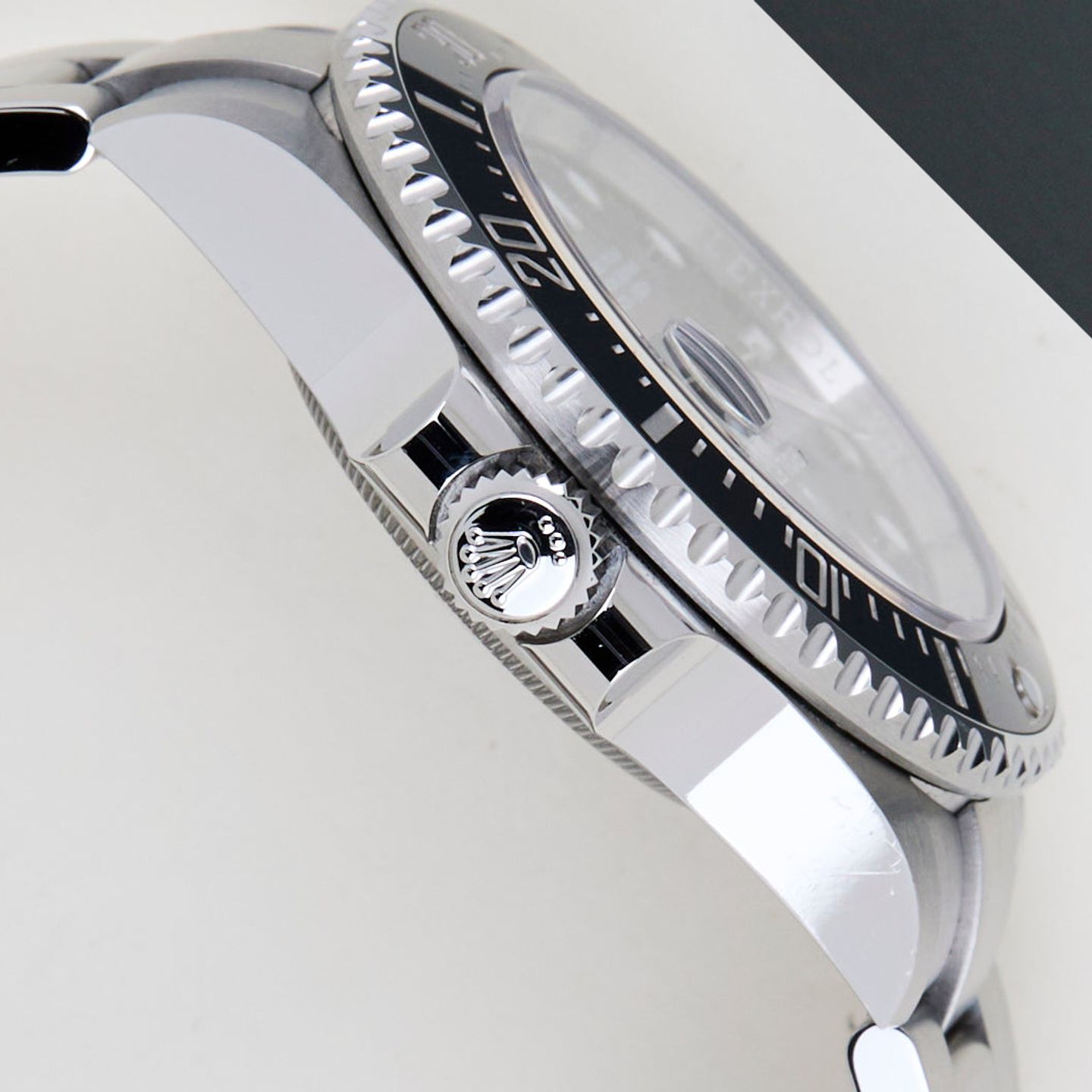 Rolex Sea-Dweller 126600 - (8/8)