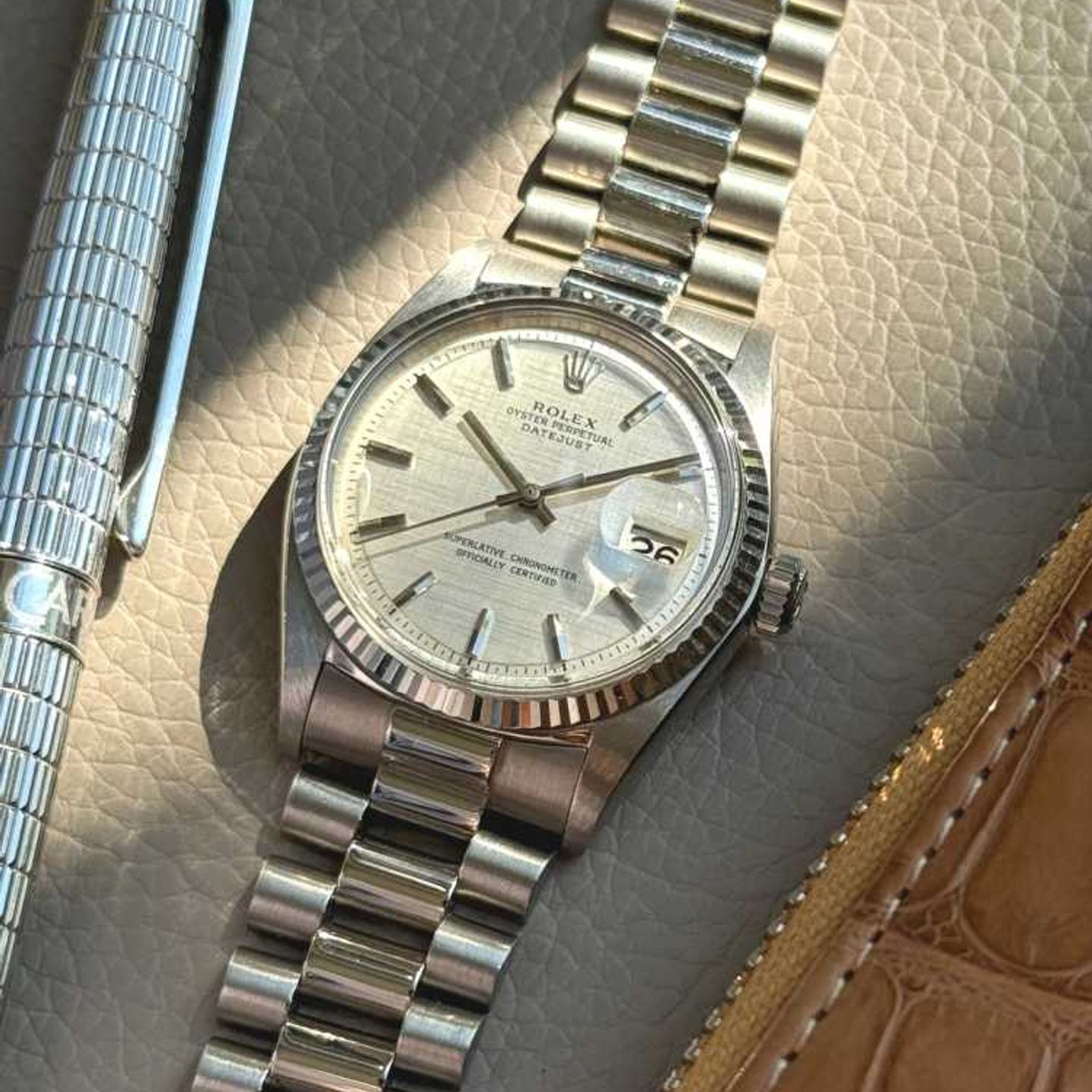 Rolex Datejust 1601/9 (1972) - Zilver wijzerplaat 36mm Witgoud (7/8)