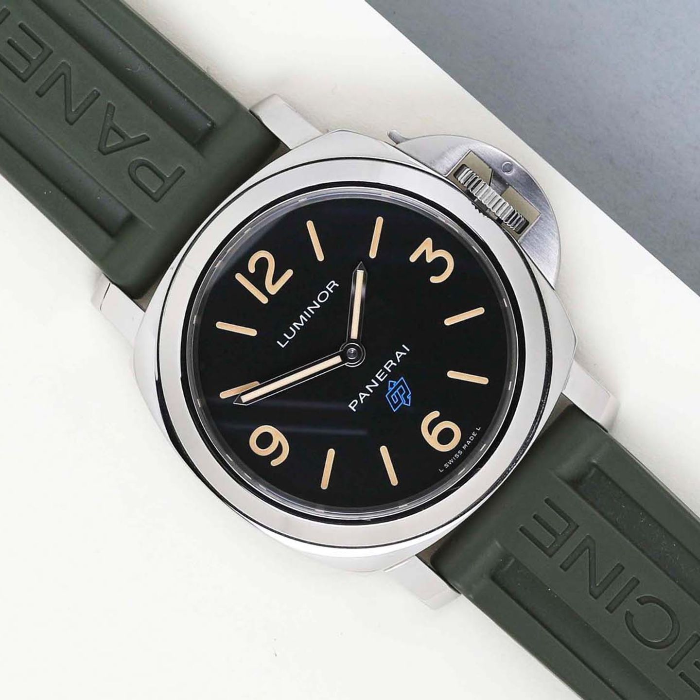 Panerai Special Editions PAM00634 - (1/8)