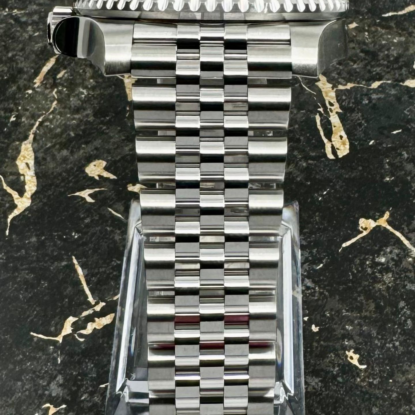 Rolex GMT-Master II 126710GRNR - (8/8)