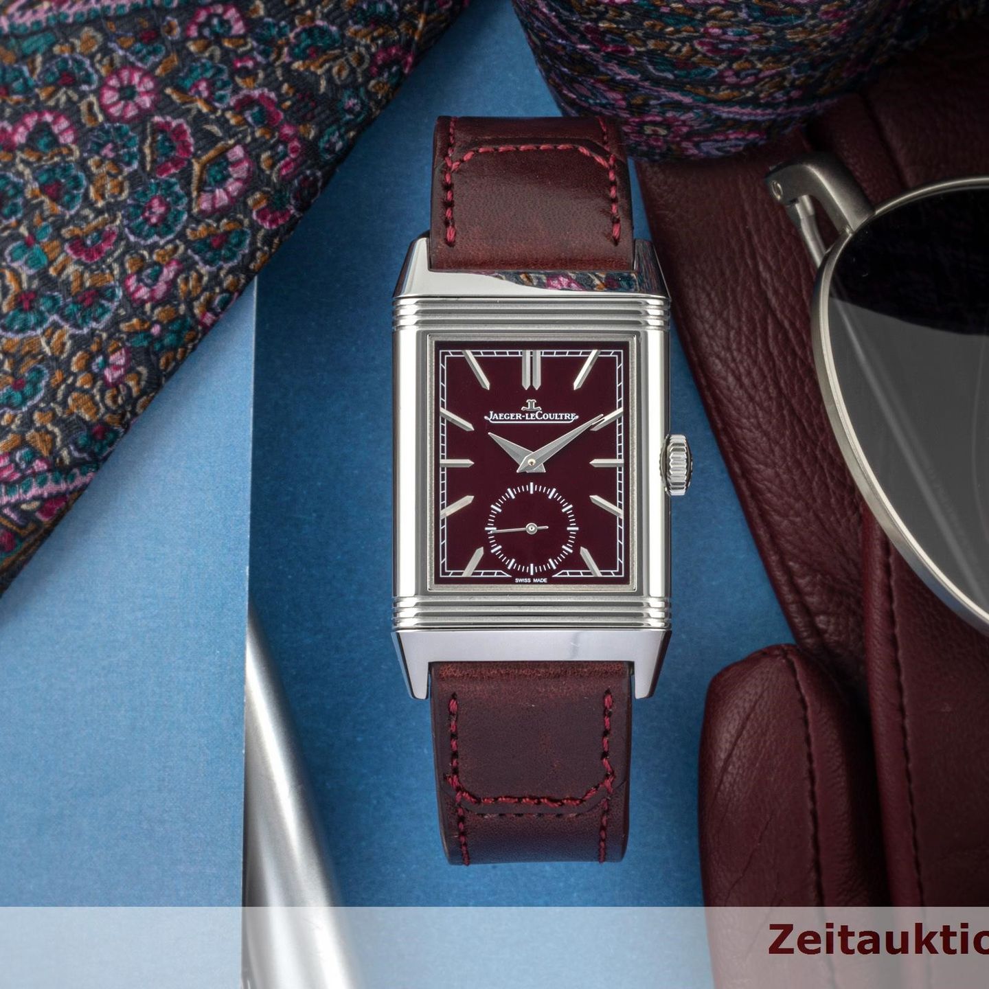 Jaeger-LeCoultre Reverso Q397846J (Unknown (random serial)) - Red dial 28 mm Steel case (1/8)