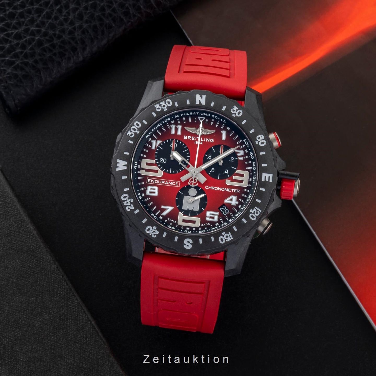 Breitling Endurance Pro X823109A1K1S1 (Unknown (random serial)) - Black dial 44 mm Plastic case (3/8)