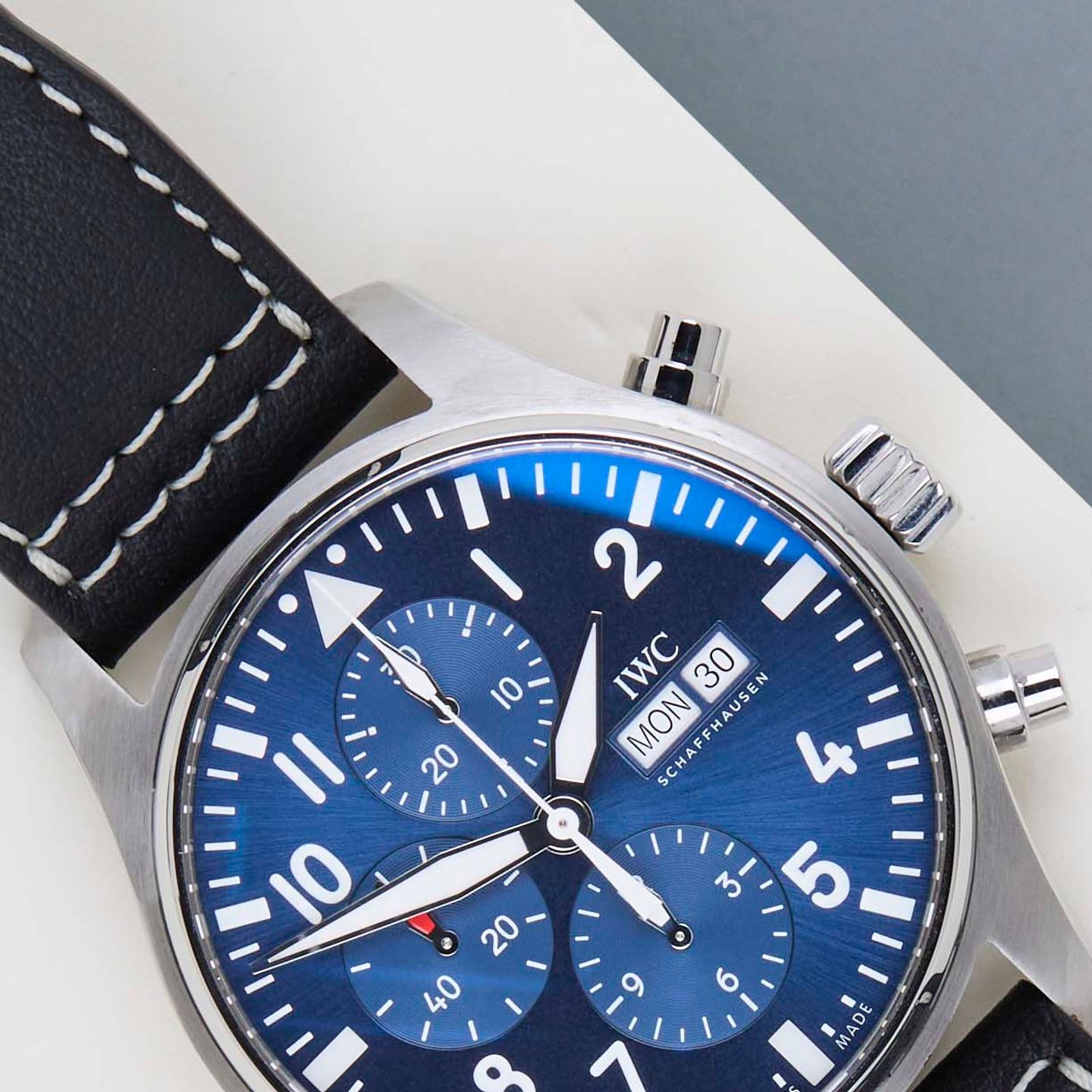 IWC Pilot Chronograph IW377714 (2020) - Blue dial 43 mm Steel case (3/8)