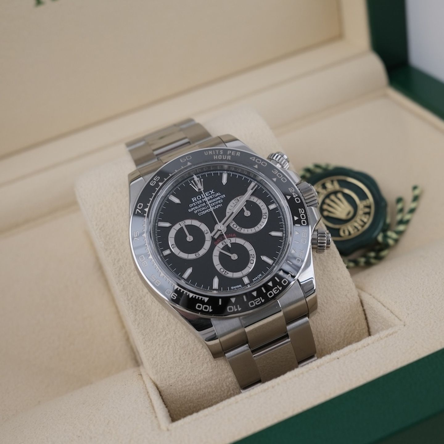Rolex Daytona 126500LN - (2/8)