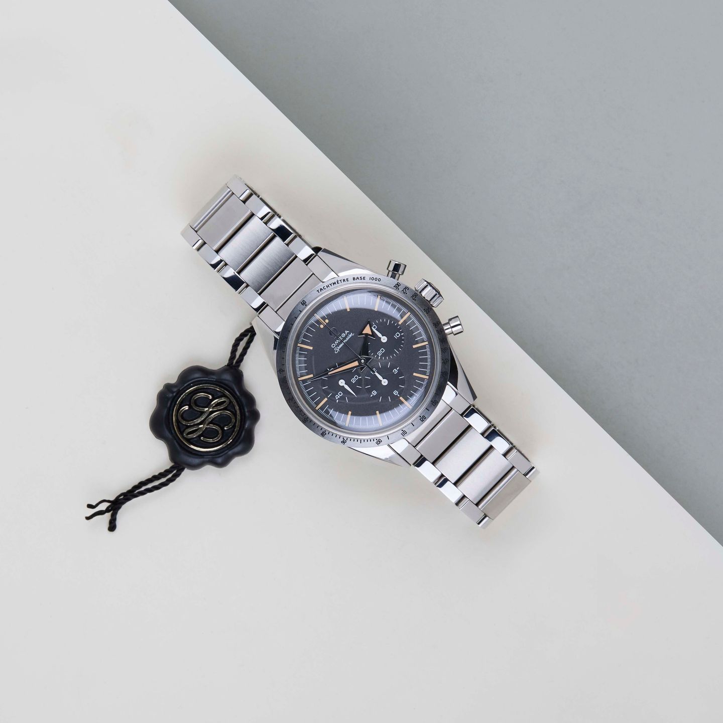 Omega Speedmaster Professional Moonwatch 311.10.39.30.01.001 - (2/8)