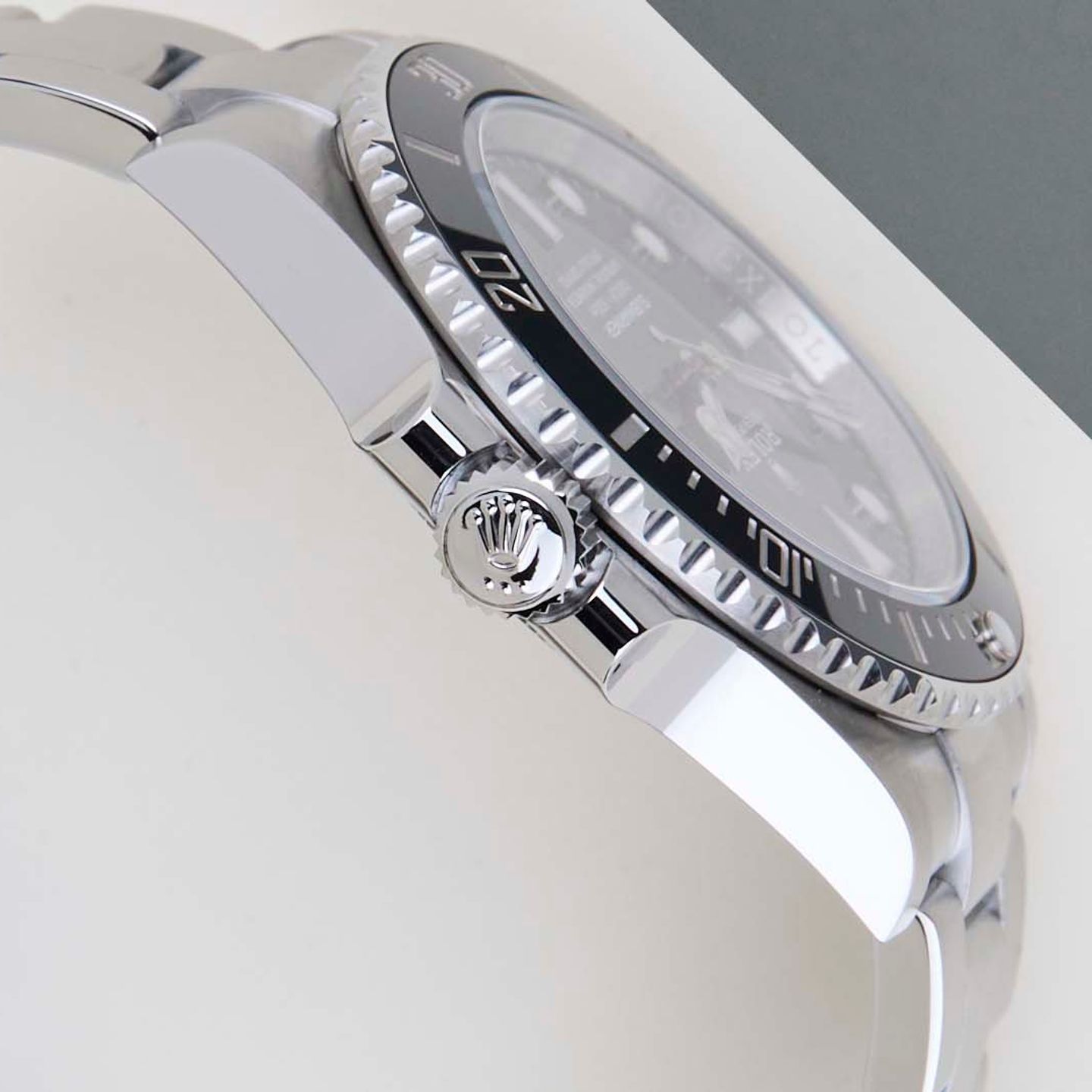 Rolex Submariner No Date 124060 - (8/8)