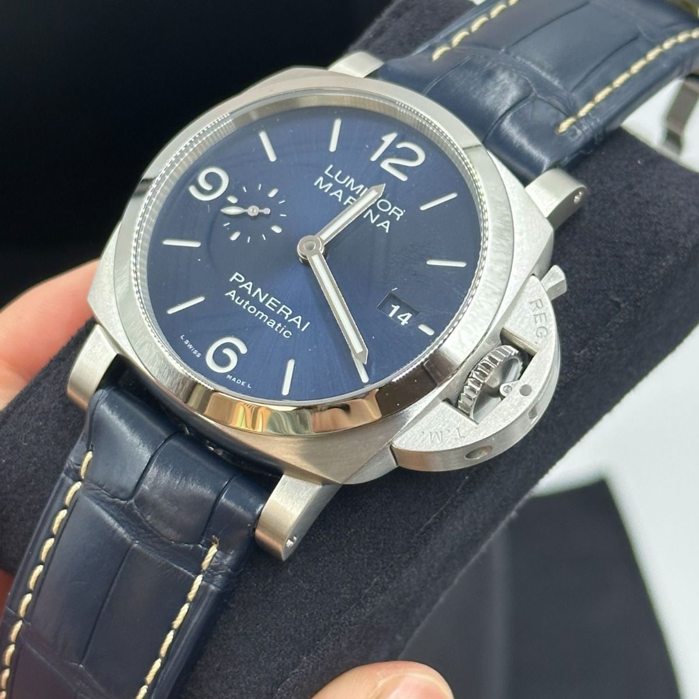 Panerai Luminor Marina PAM01313 (2024) - Blauw wijzerplaat 44mm Staal (7/8)