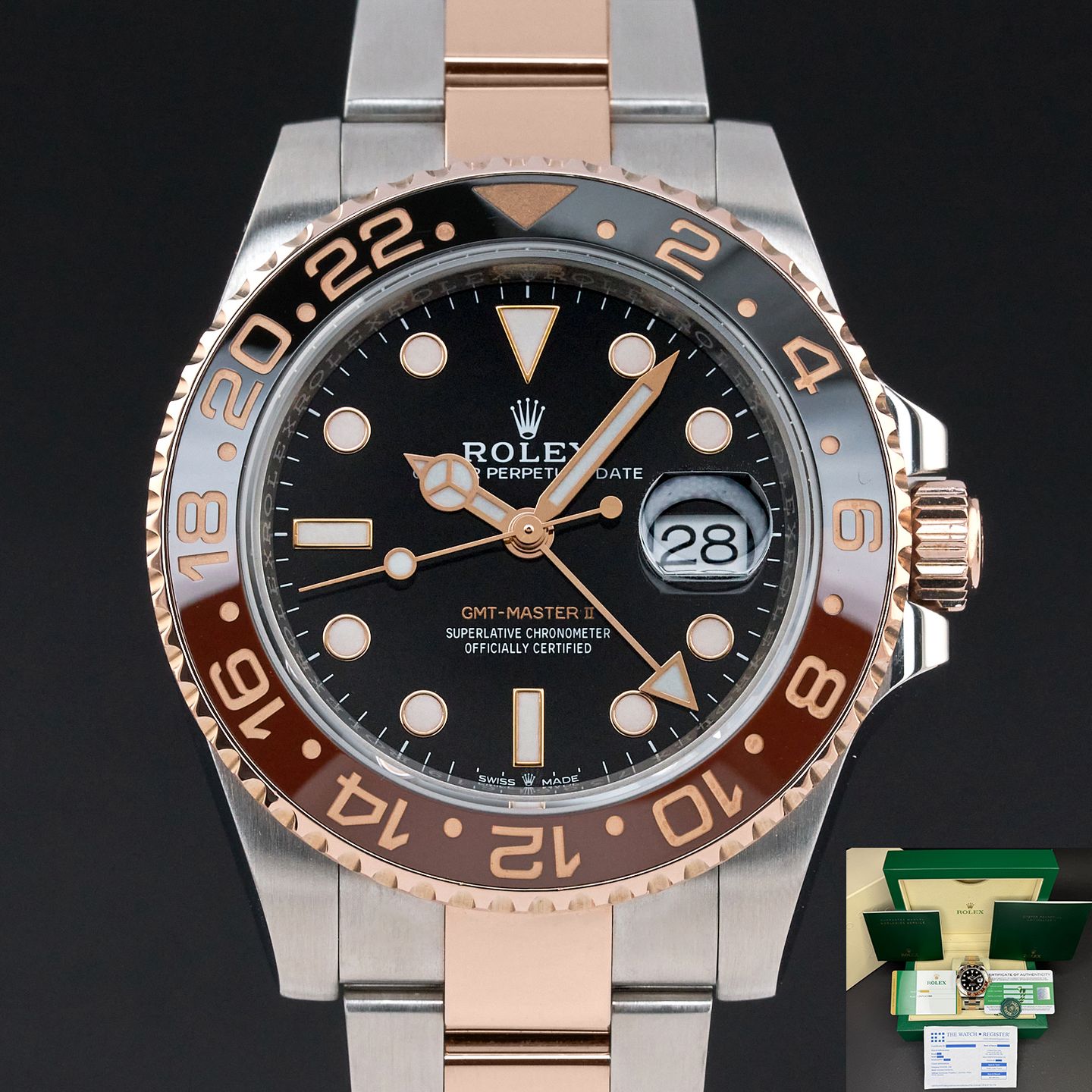 Rolex GMT-Master II 126711CHNR (2019) - Black dial 40 mm Gold/Steel case (1/8)