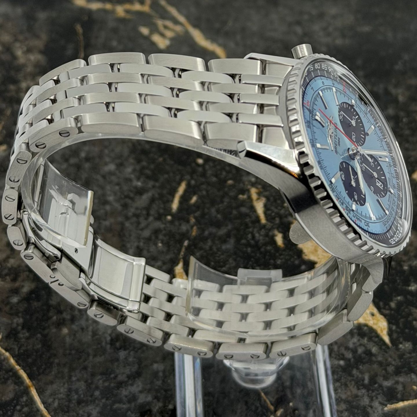 Breitling Navitimer 1 B01 Chronograph AB0138241C1A1 - (6/8)