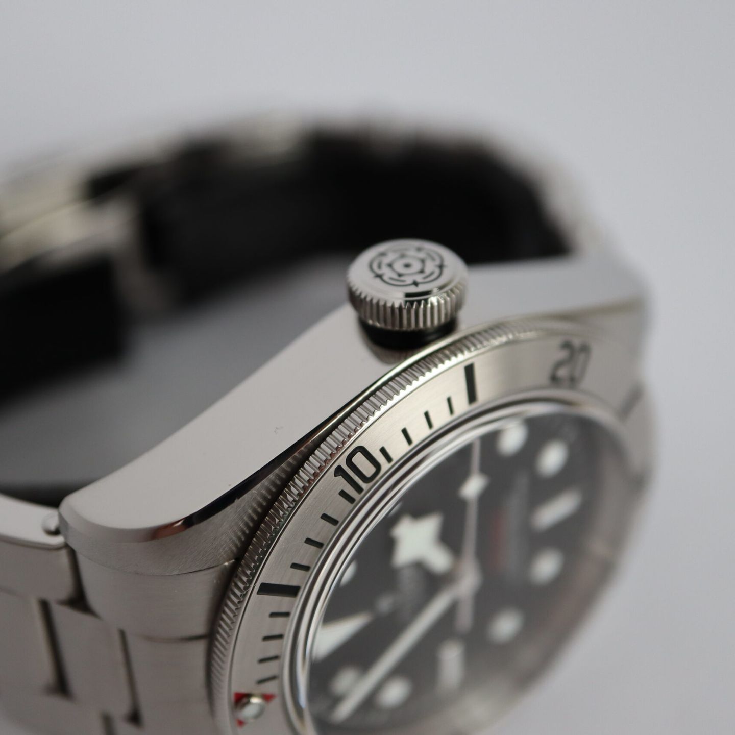 Tudor Black Bay Steel 79730 (2019) - Zwart wijzerplaat 41mm Staal (7/8)