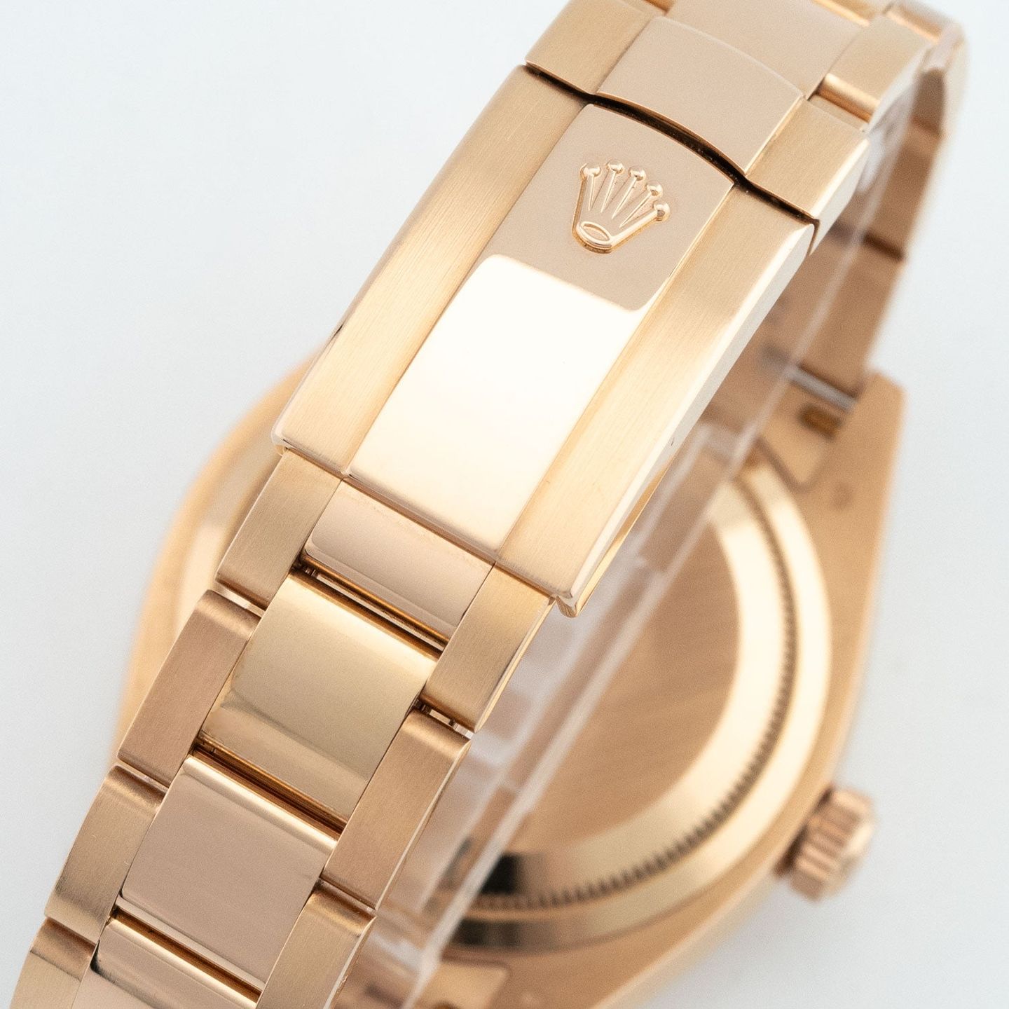 Rolex Sky-Dweller 326935 (2015) - Silver dial 42 mm Rose Gold case (5/6)