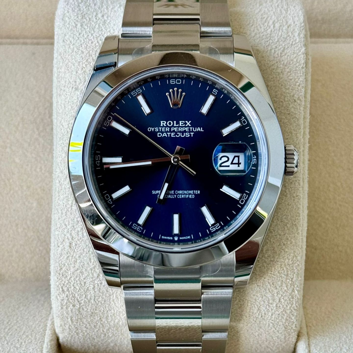 Rolex Datejust 41 126300 (2024) - Blauw wijzerplaat 41mm Staal (2/7)