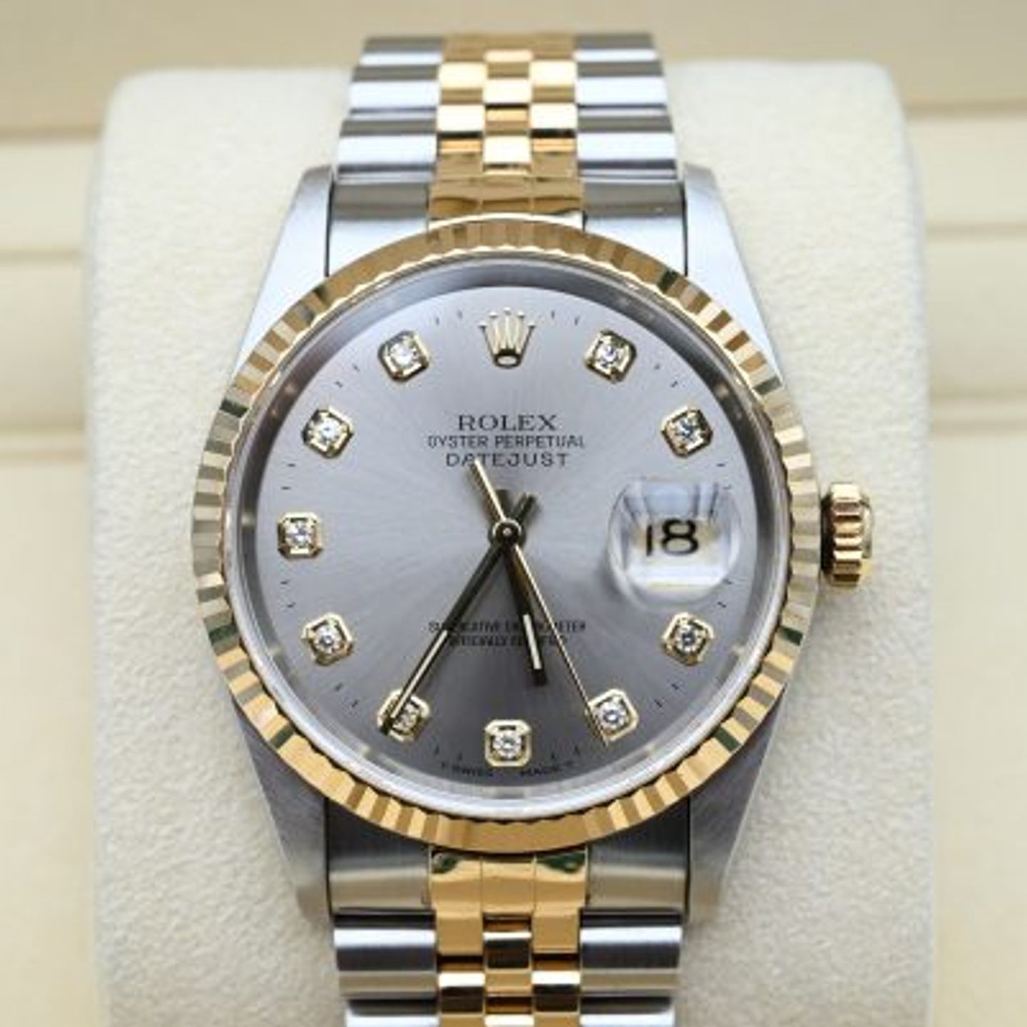 Rolex Datejust 36 16233 (1996) - Grey dial 36 mm Gold/Steel case (3/8)