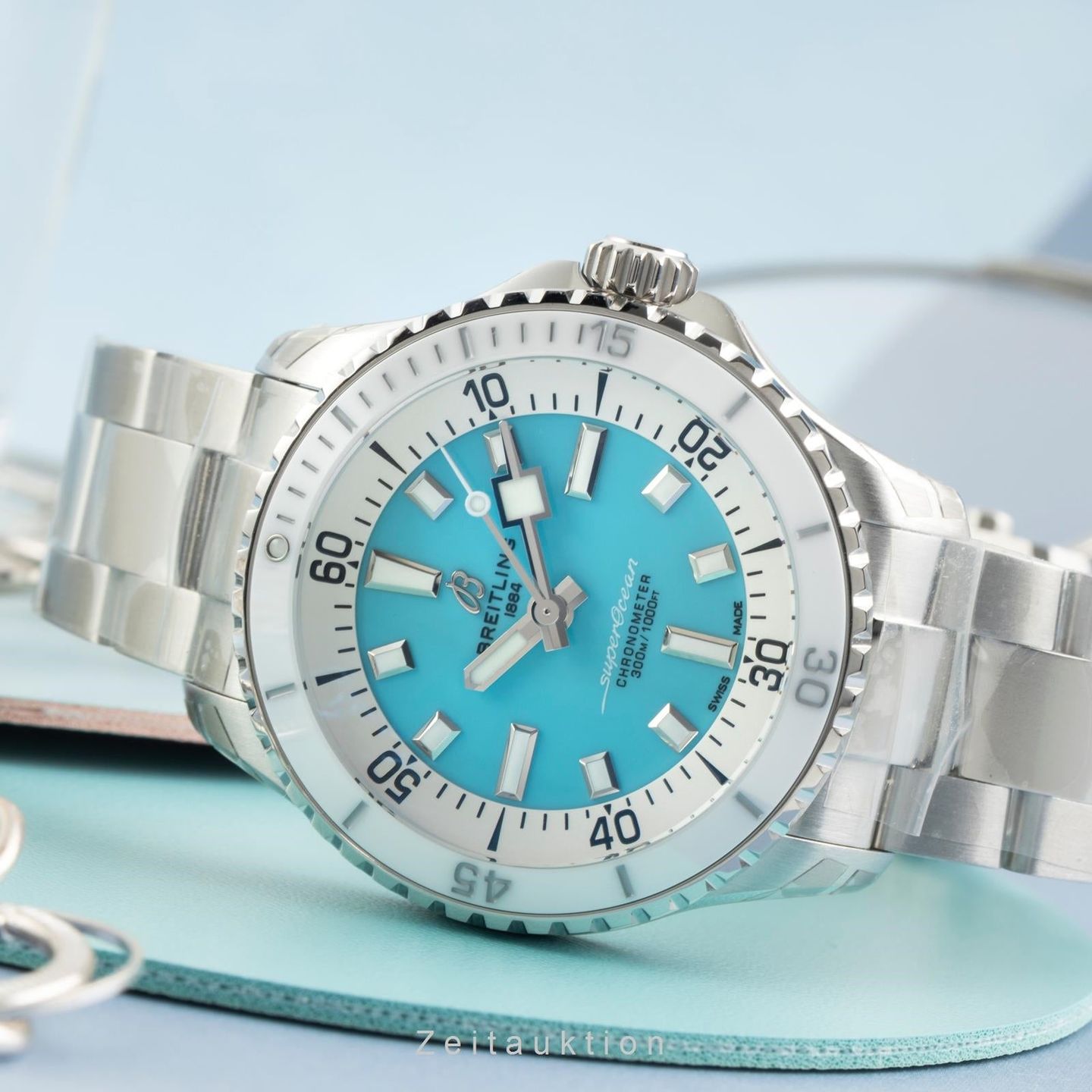 Breitling Superocean A17377211C1A1 (Unknown (random serial)) - Turquoise dial 36 mm Steel case (2/8)