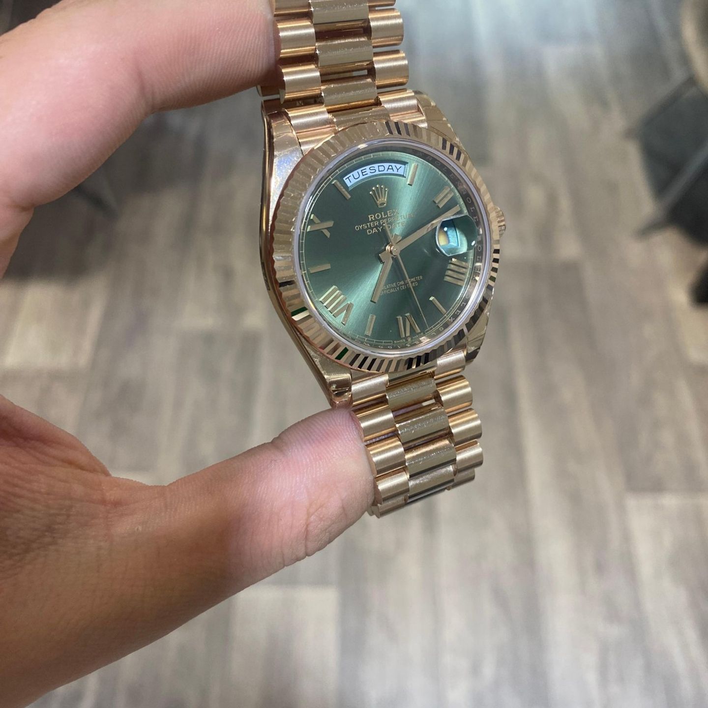 Rolex Day-Date 40 228235 (2023) - Unknown dial 40 mm Rose Gold case (2/6)