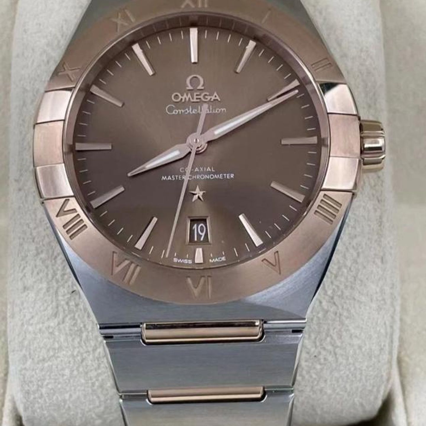 Omega Constellation 131.20.29.20.13.001 - (2/2)