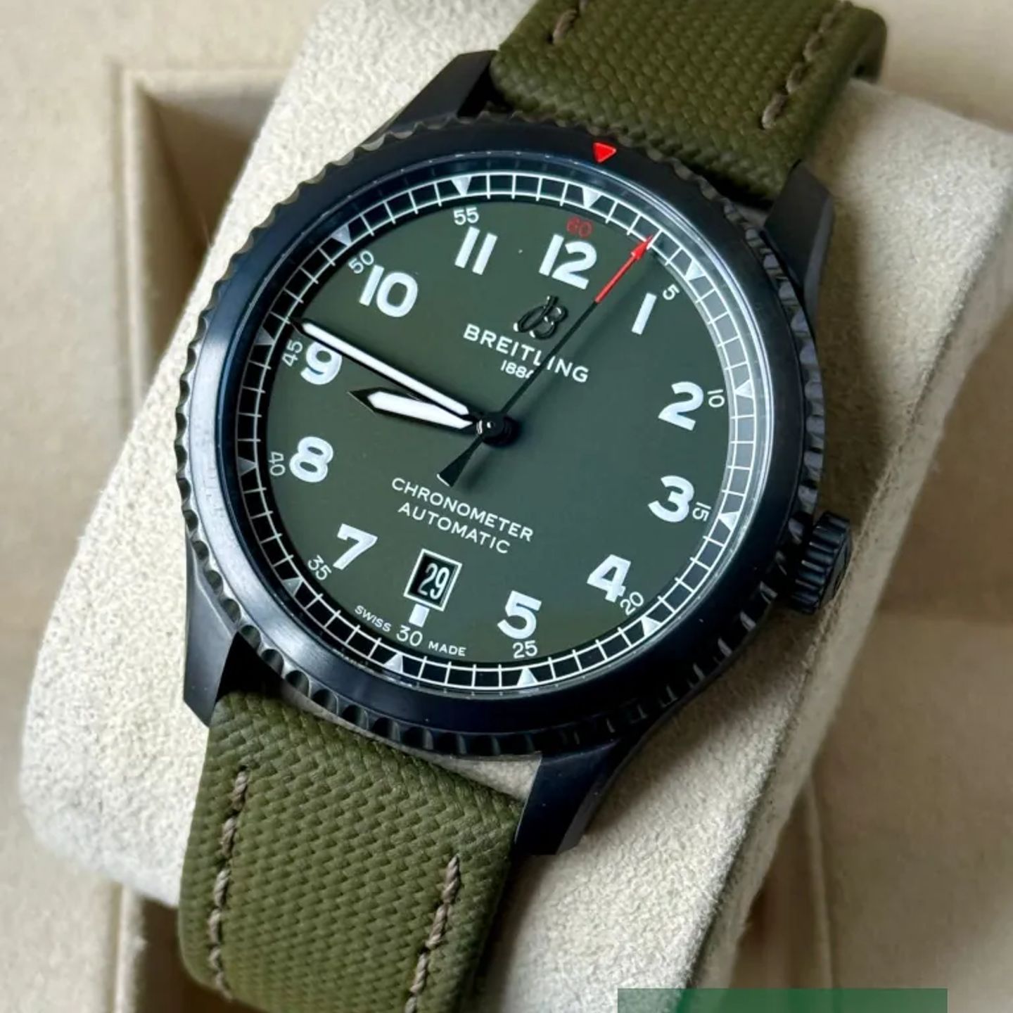 Breitling Aviator 8 M173152A1L1X2 - (3/7)