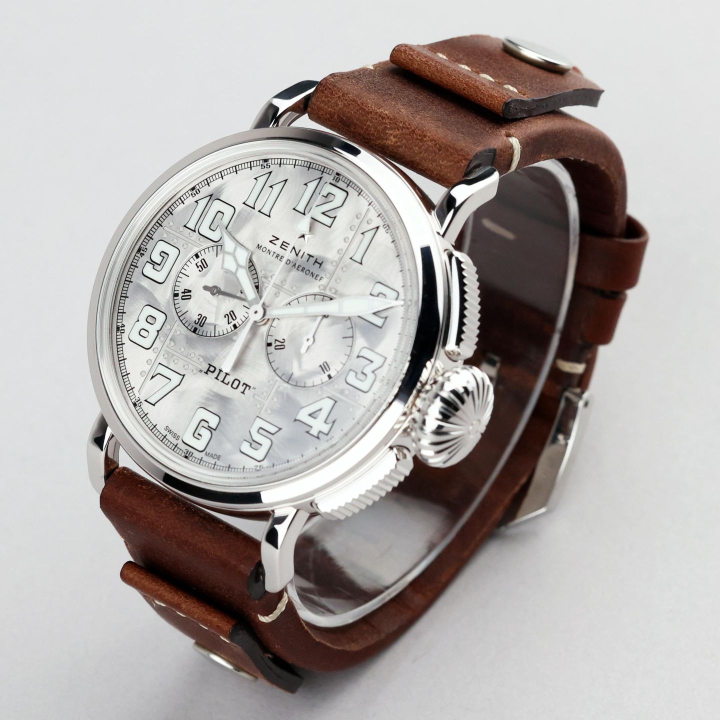 Zenith Pilot 05.2430.4069/17.I011 (2026) - Silver dial 45 mm Silver case (5/8)
