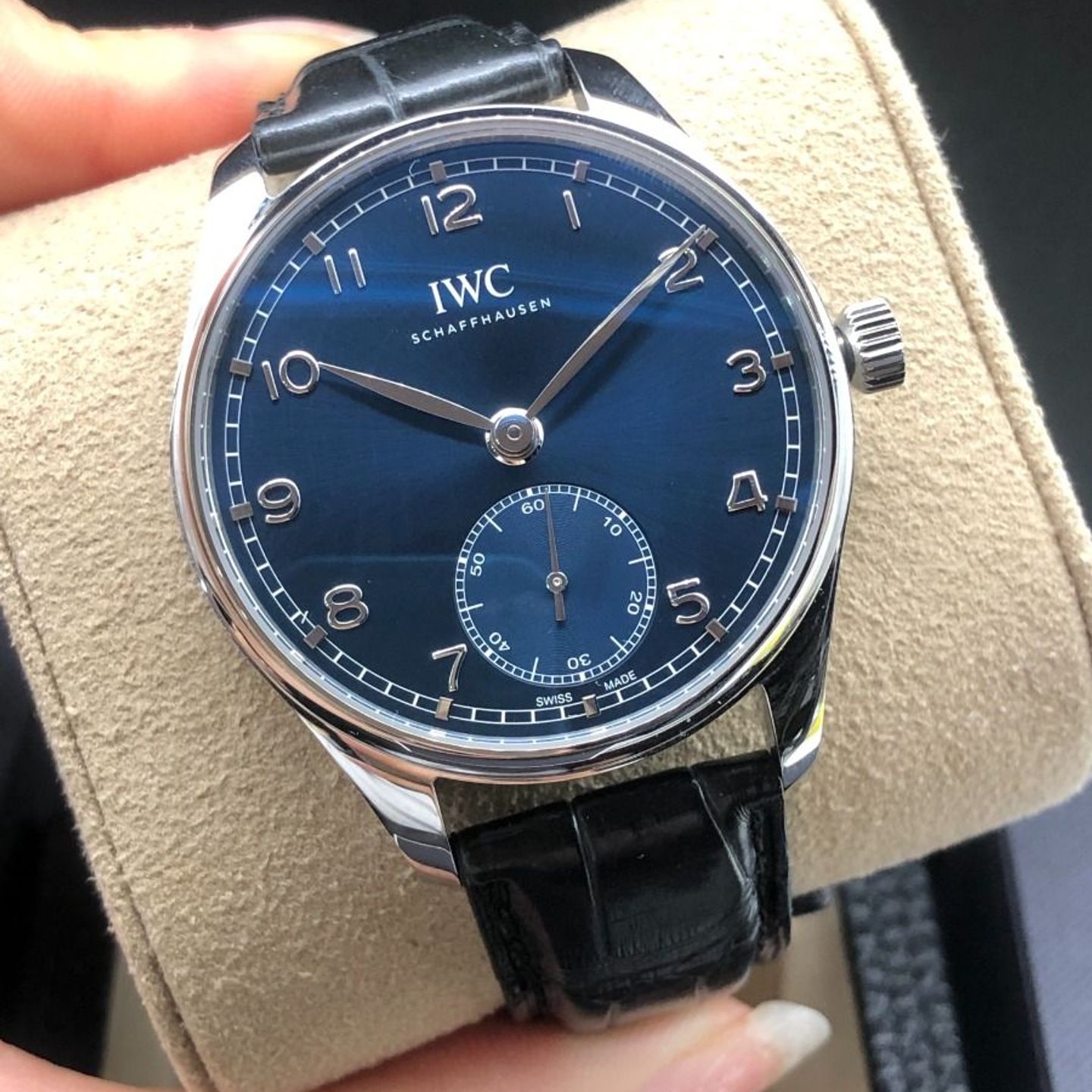 IWC Portuguese Automatic IW358305 (2023) - Blauw wijzerplaat 40mm Staal (4/8)