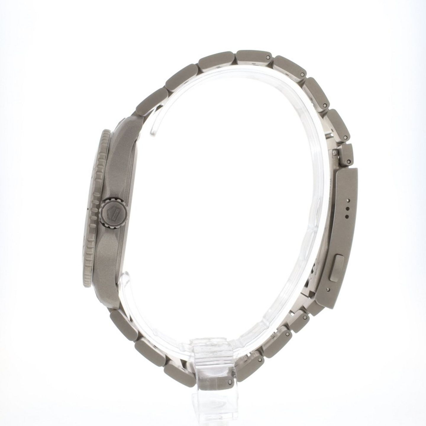 TAG Heuer Aquaracer WBP1180 (2026) - 40mm Titanium (3/6)