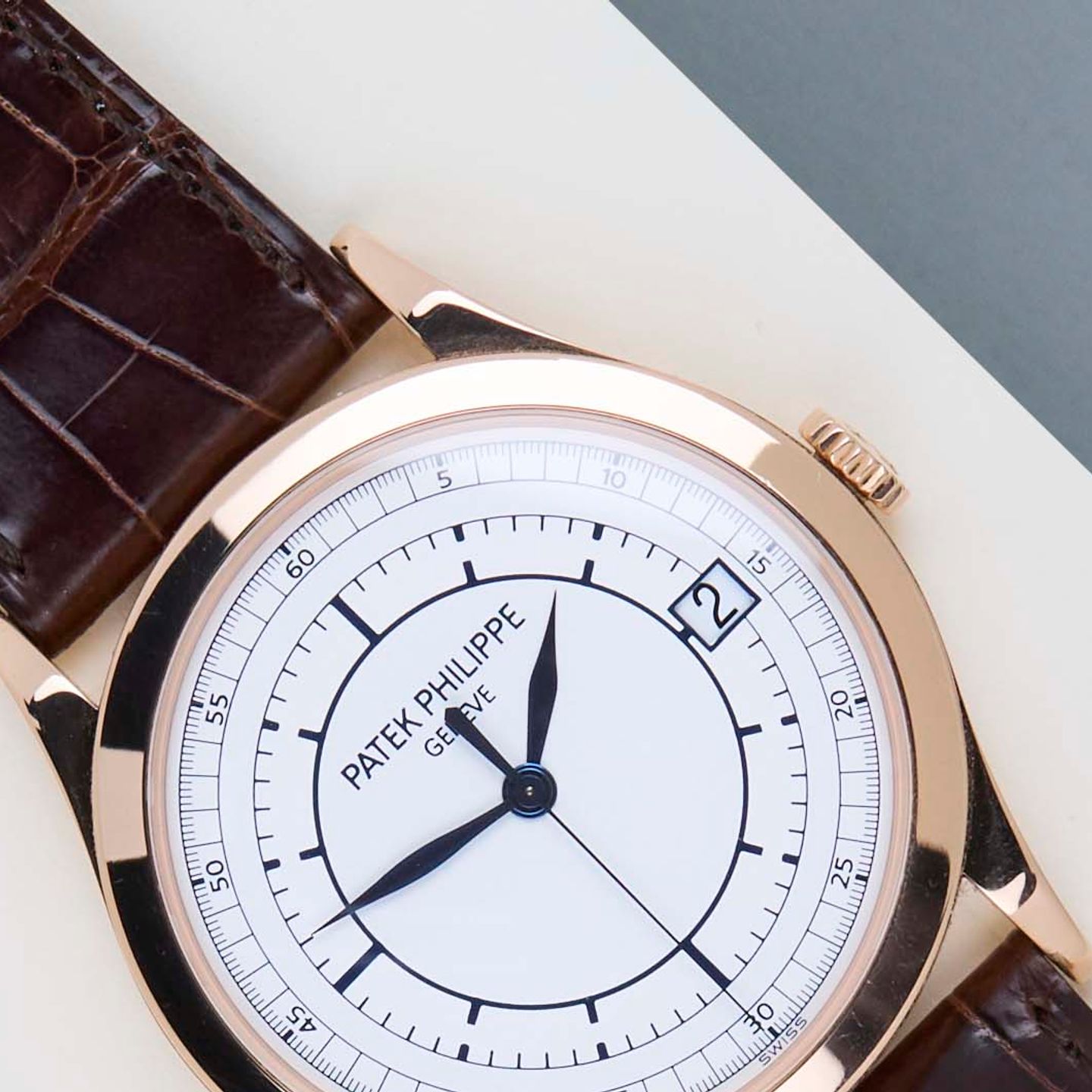 Patek Philippe Calatrava 5296R-001 (2009) - Zilver wijzerplaat 38mm Roségoud (3/8)