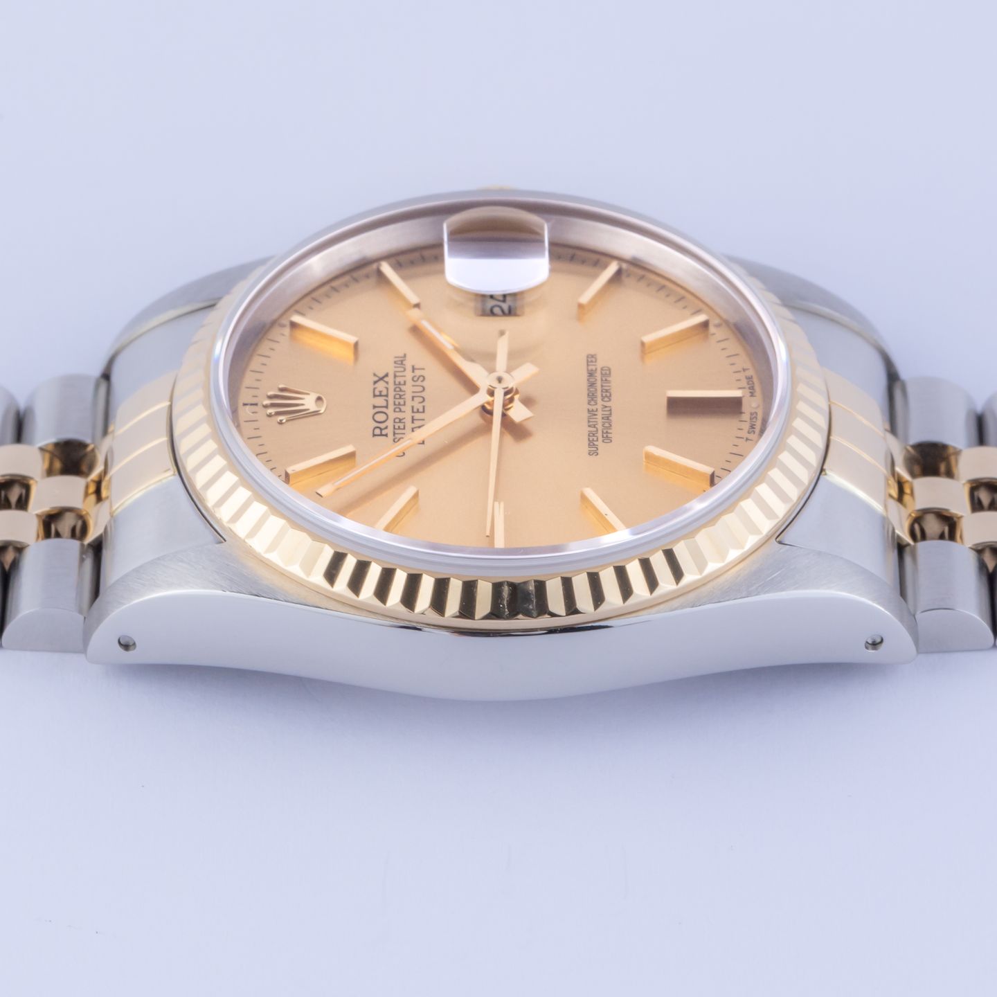 Rolex Datejust 36 16233 (1993) - Champagne dial 36 mm Gold/Steel case (6/8)