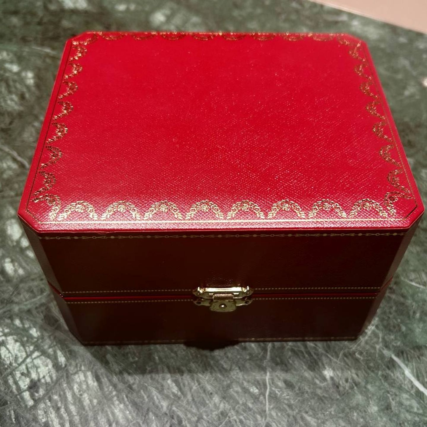 Cartier Tank Solo WSTA0029 (2019) - Zilver wijzerplaat 31mm Staal (7/7)