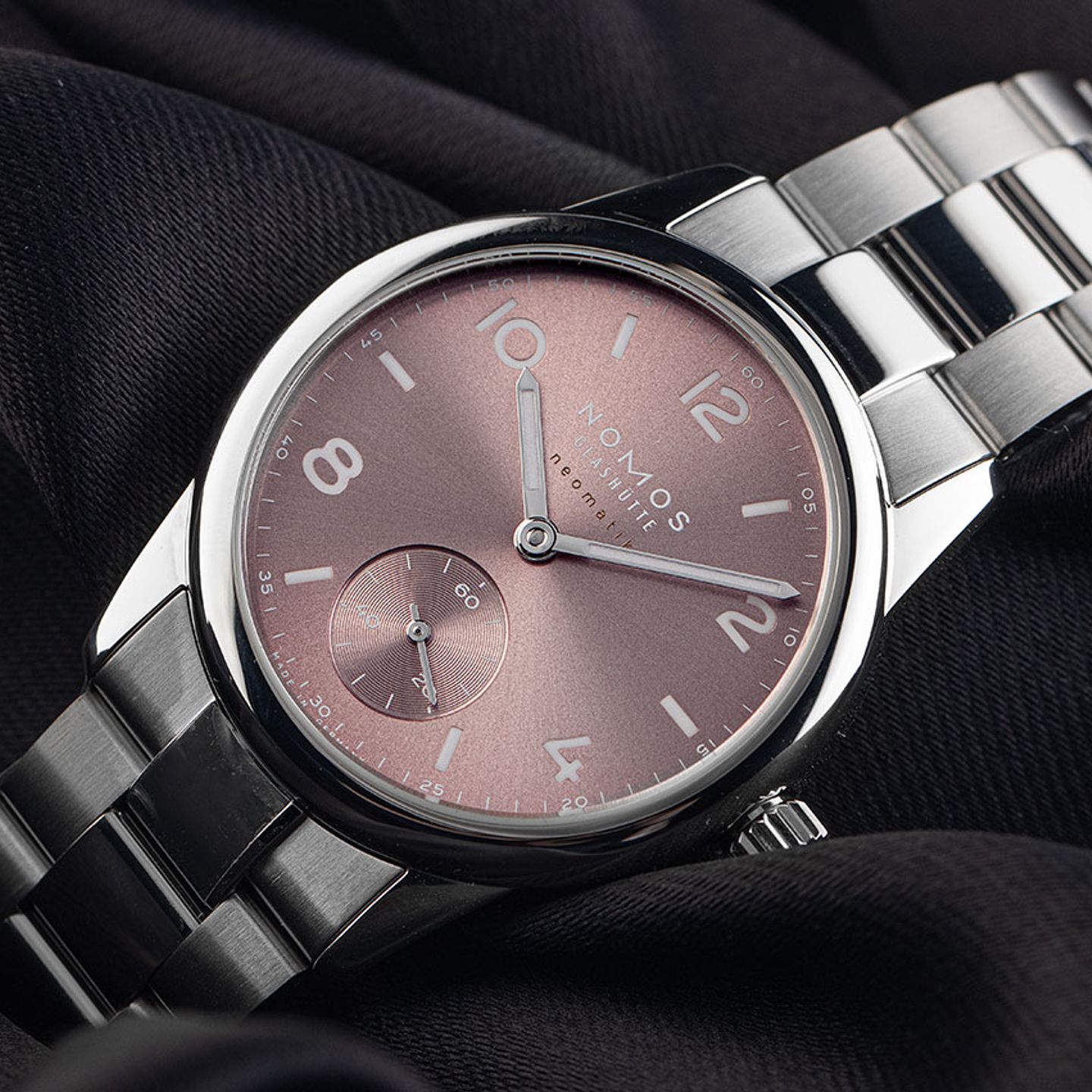 NOMOS Club 756 - (3/7)