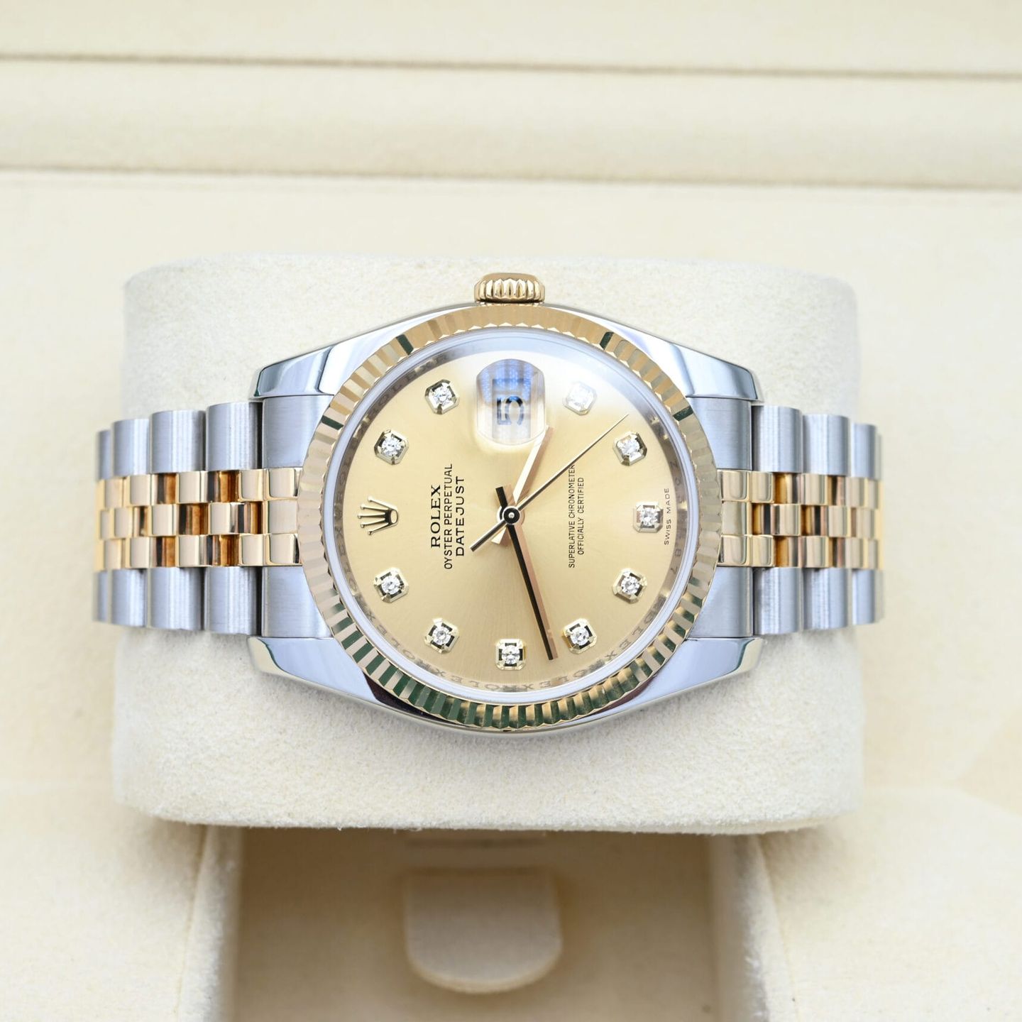 Rolex Datejust 36 116233 (2007) - Champagne wijzerplaat 36mm Goud/Staal (5/7)