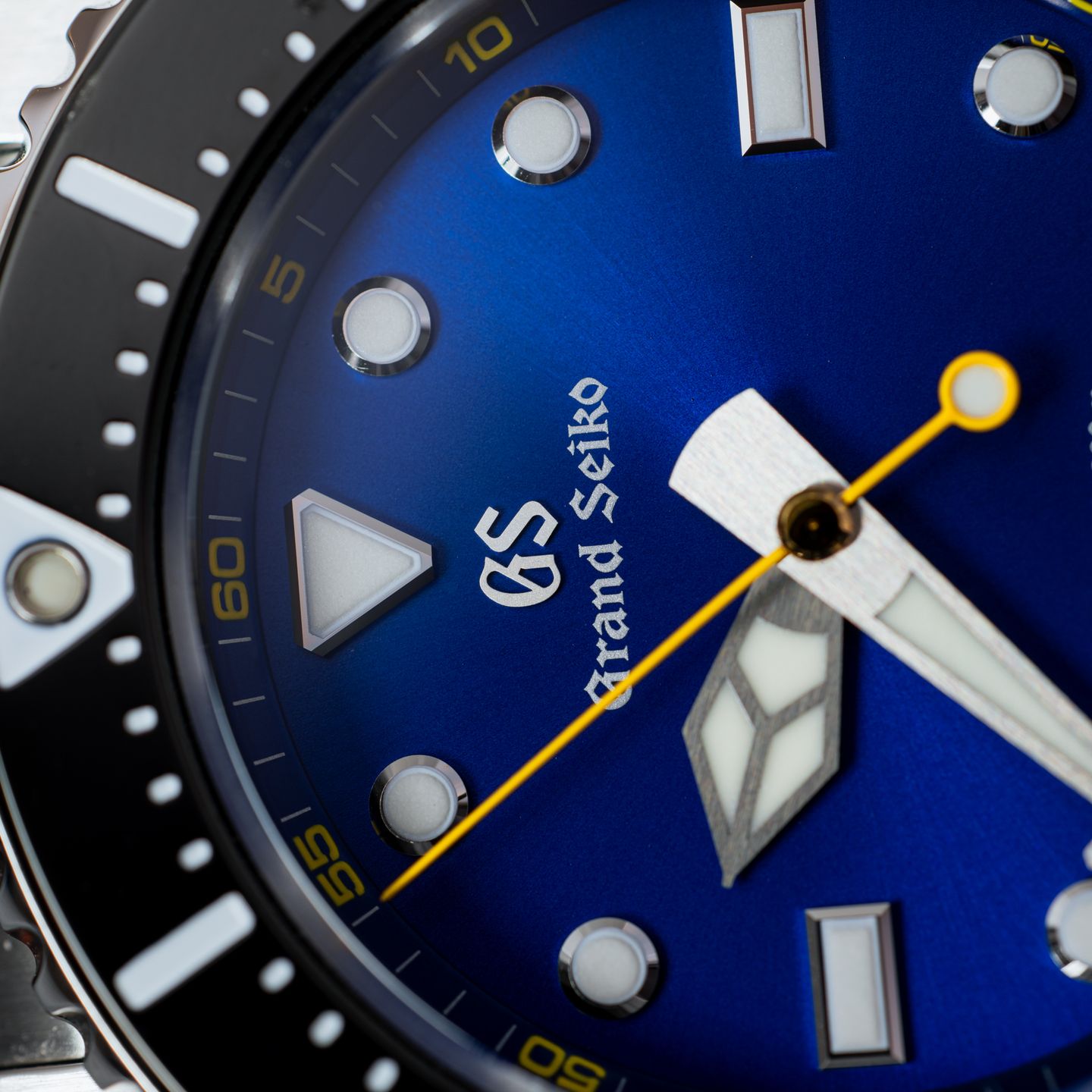 Grand Seiko Sport Collection SBGX337 - (4/7)