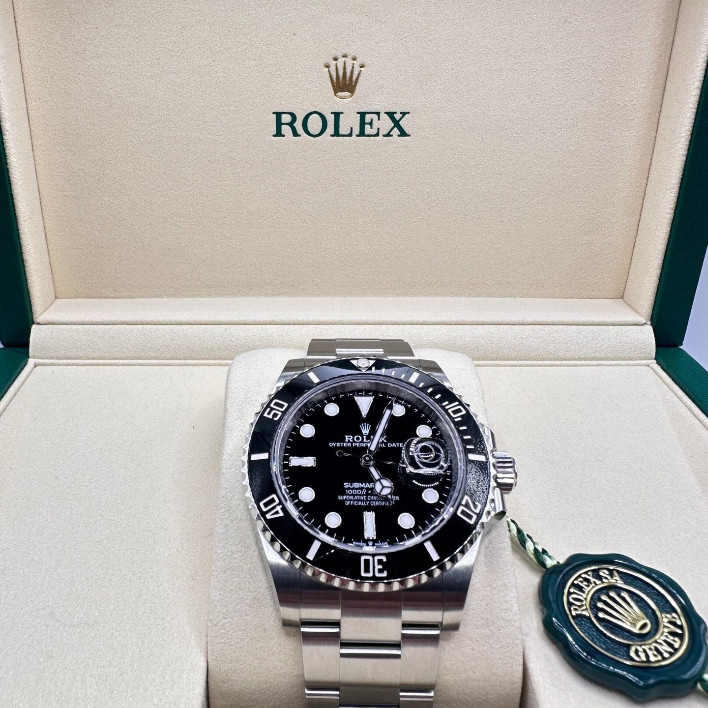 Rolex Submariner Date 126610LN (2024) - Black dial 41 mm Steel case (2/5)