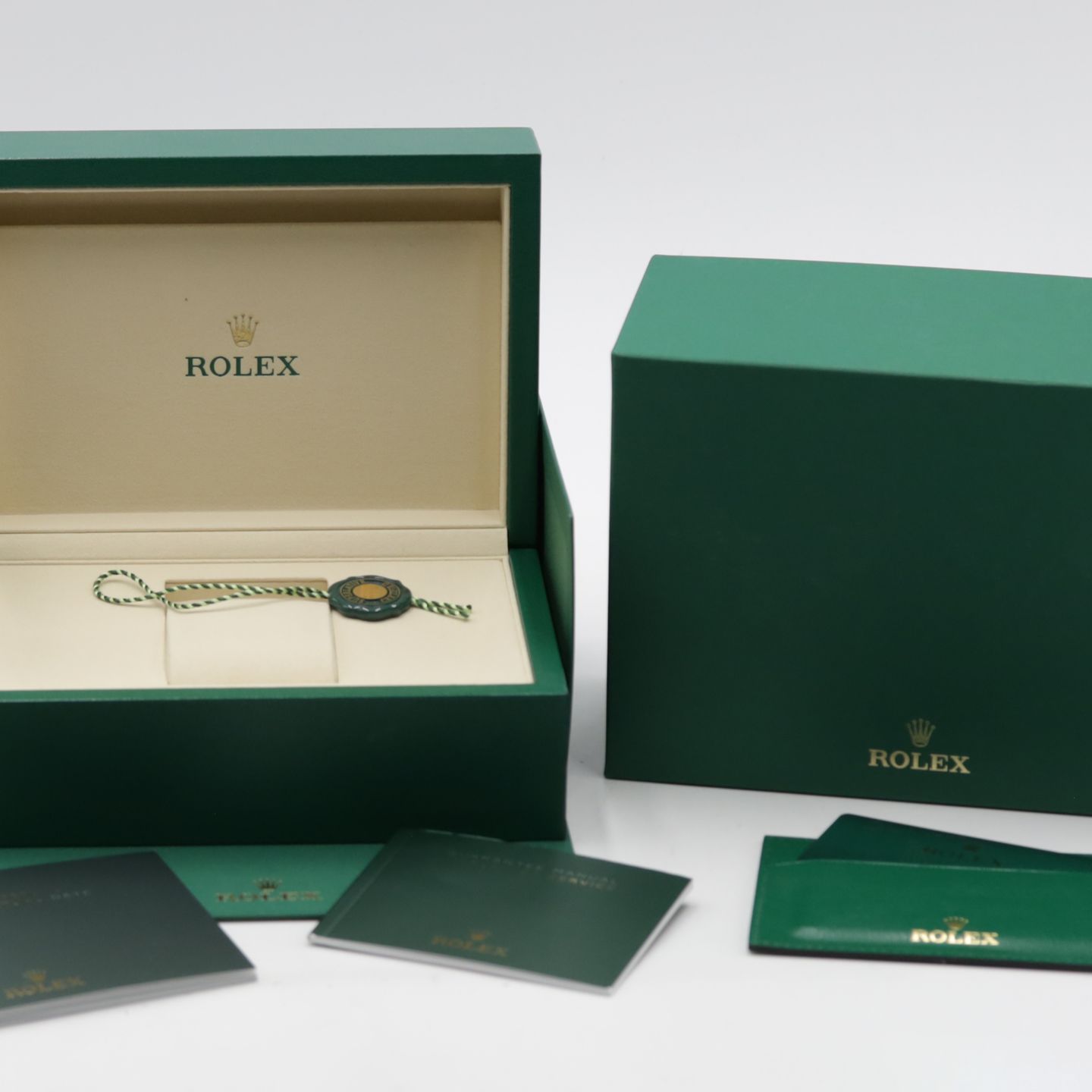 Rolex Oyster Perpetual 41 124300 (Unknown (random serial)) - 41 mm Steel case (8/8)