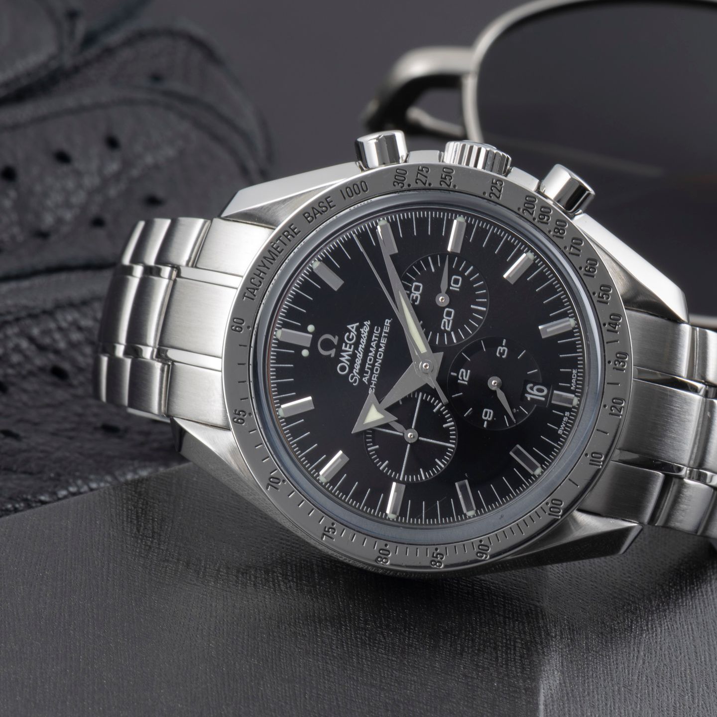 Omega Speedmaster Broad Arrow 3551.50.00 - (2/8)