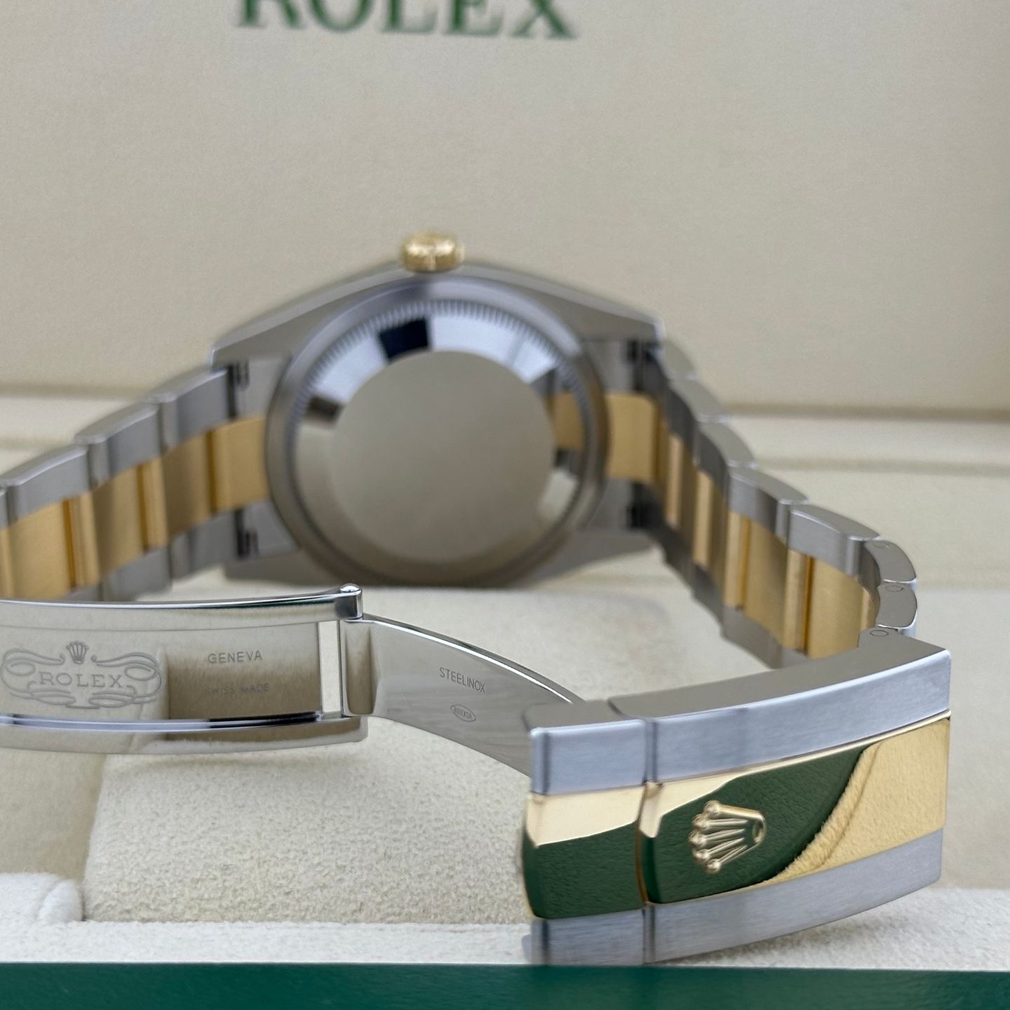 Rolex Datejust 36 126203 (2024) - 36mm Goud/Staal (7/8)