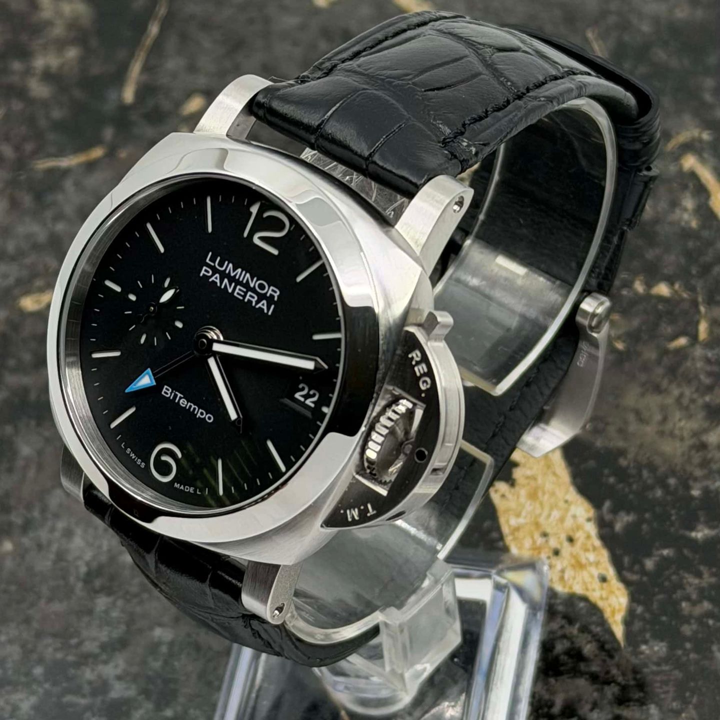 Panerai Luminor PAM01365 - (4/8)